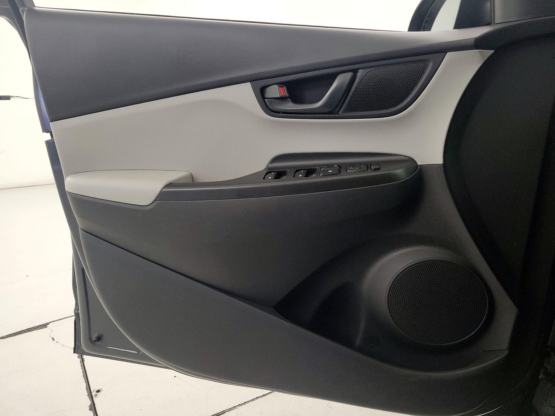 Thumbnail: 2023 Hyundai Kona - 12