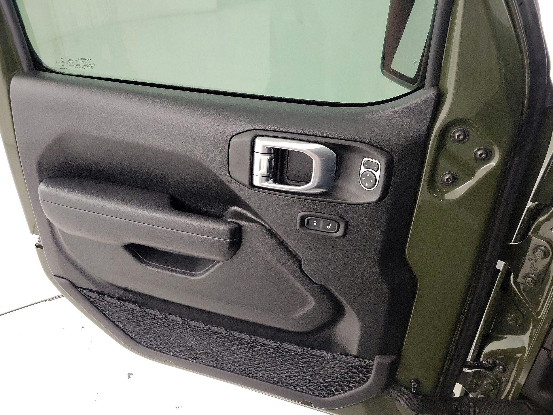 Thumbnail: 2023 Jeep Wrangler - 12