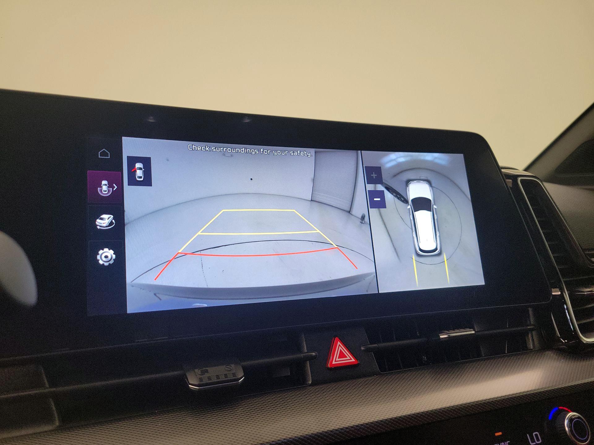 Thumbnail: 2023 Kia Sportage - 14