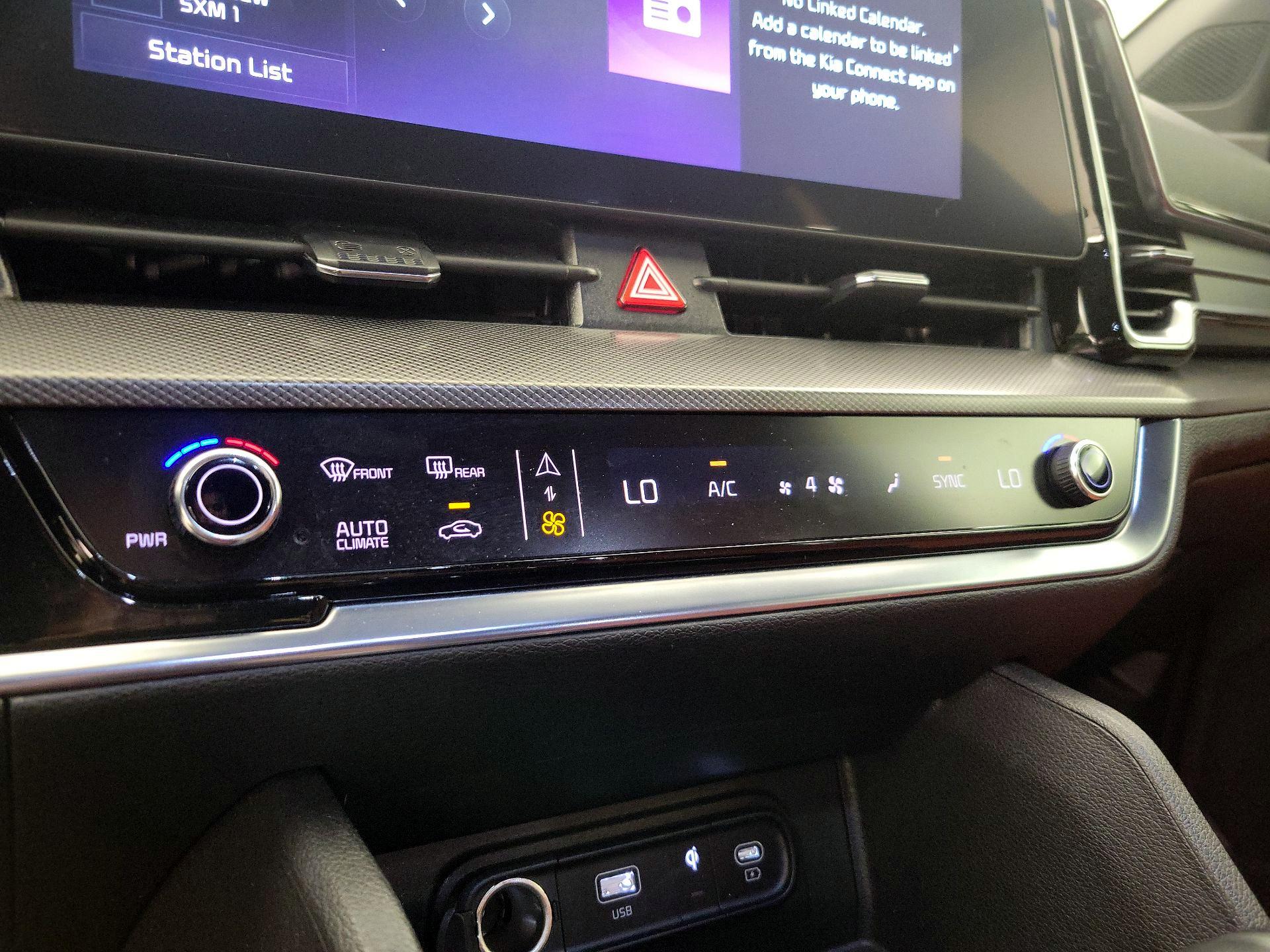 Thumbnail: 2023 Kia Sportage - 16