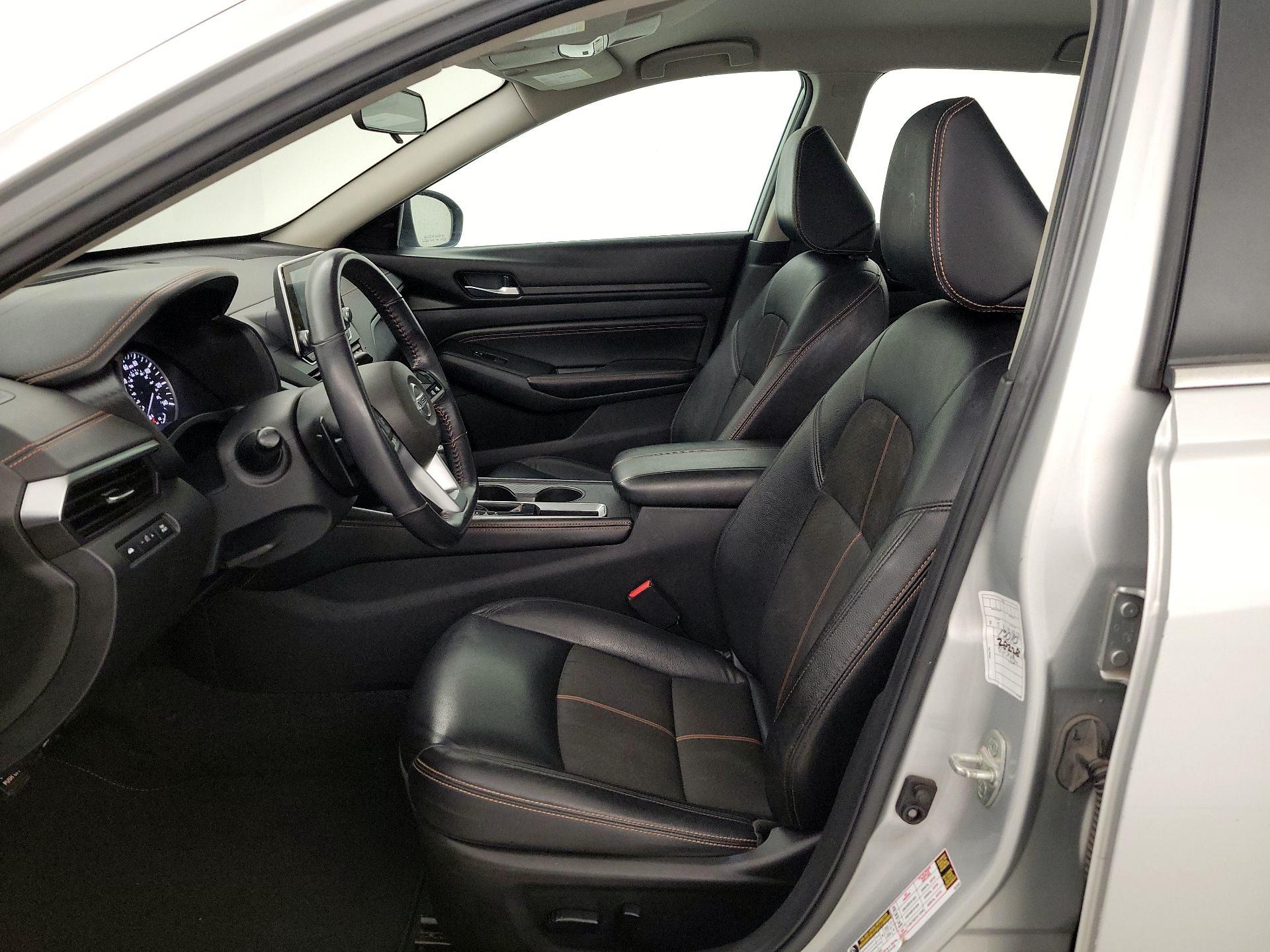 Thumbnail: 2021 Nissan Altima - 11