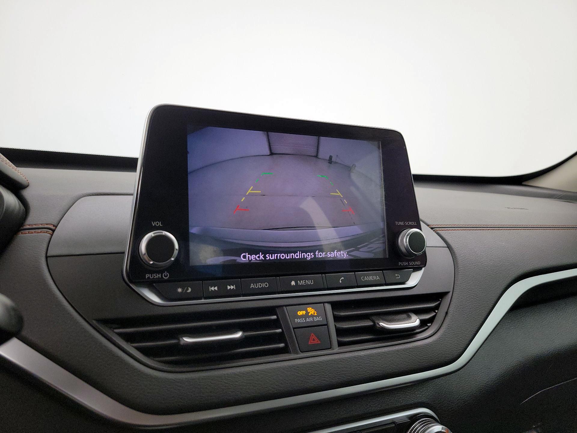 Thumbnail: 2021 Nissan Altima - 14