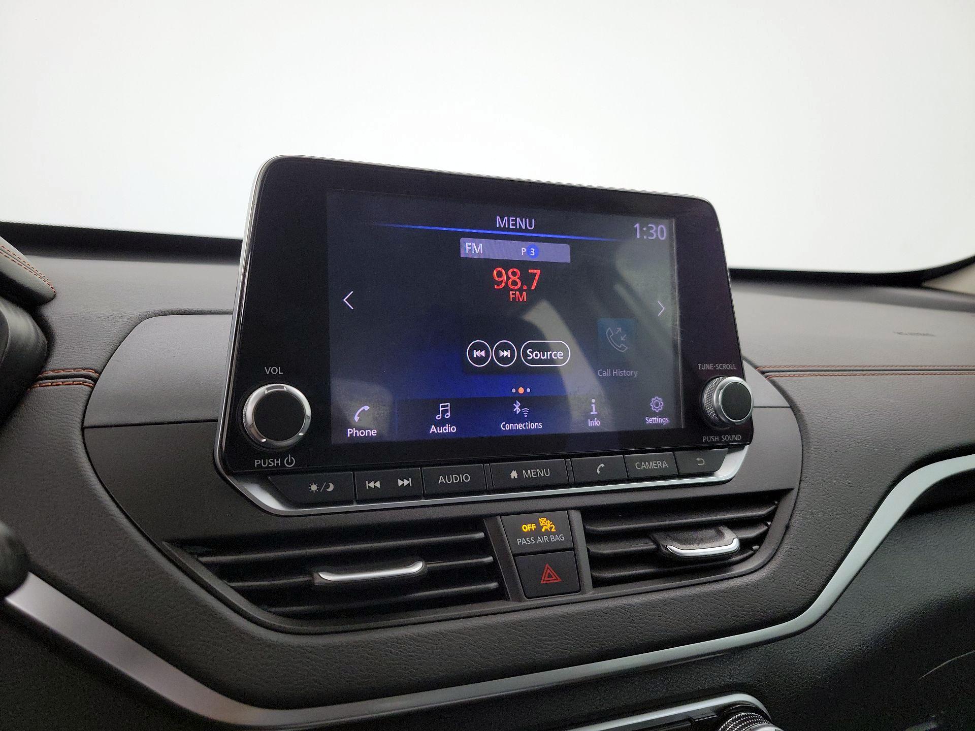 Thumbnail: 2021 Nissan Altima - 15