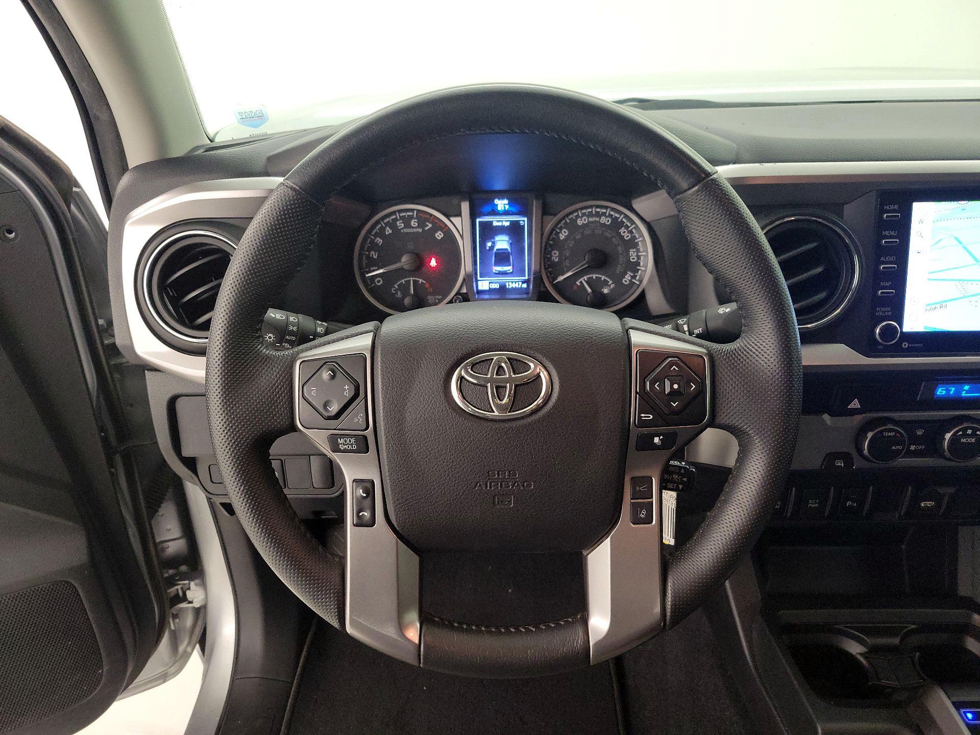 Thumbnail: 2022 Toyota Tacoma - 10