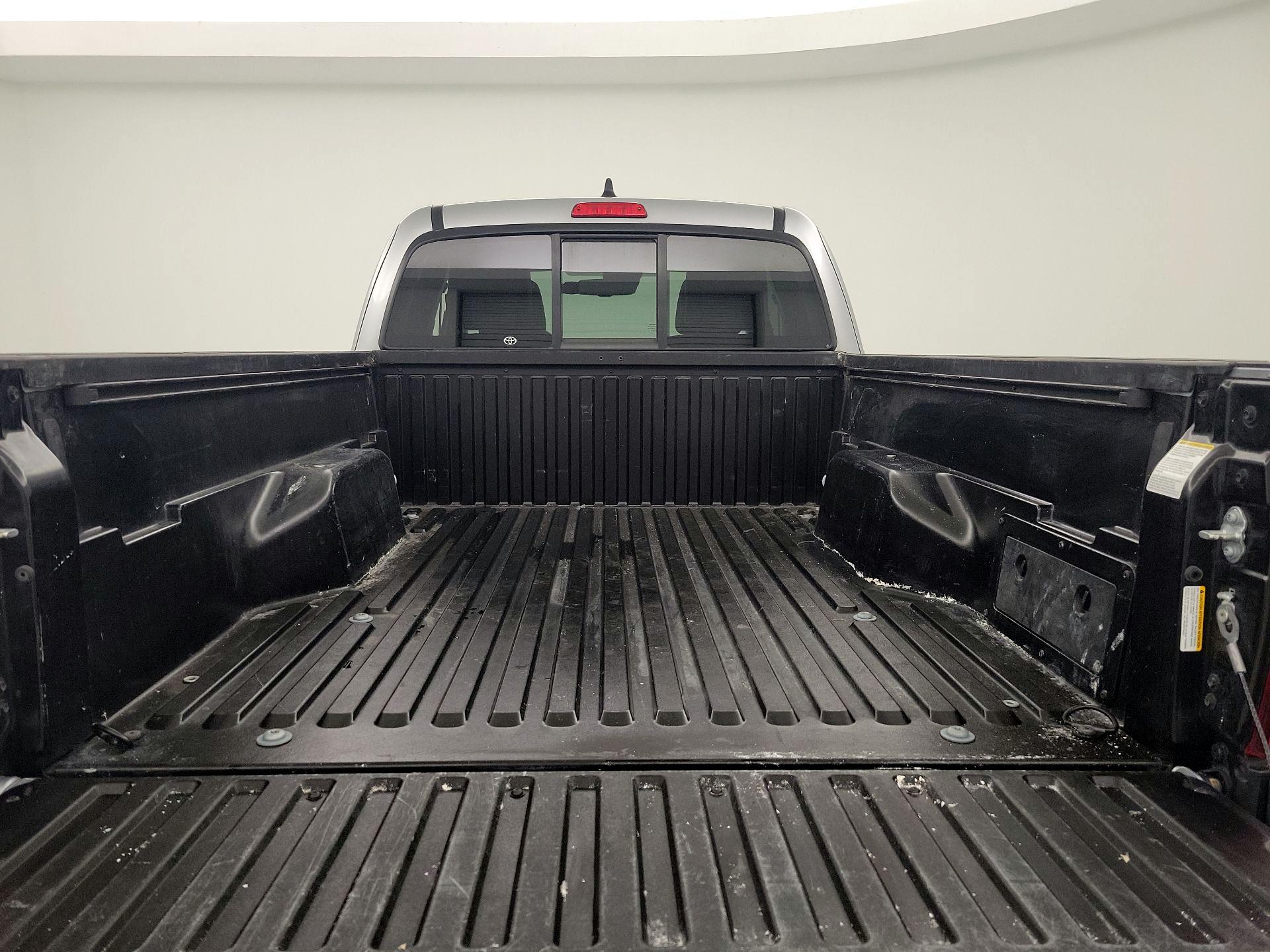 Thumbnail: 2022 Toyota Tacoma - 20