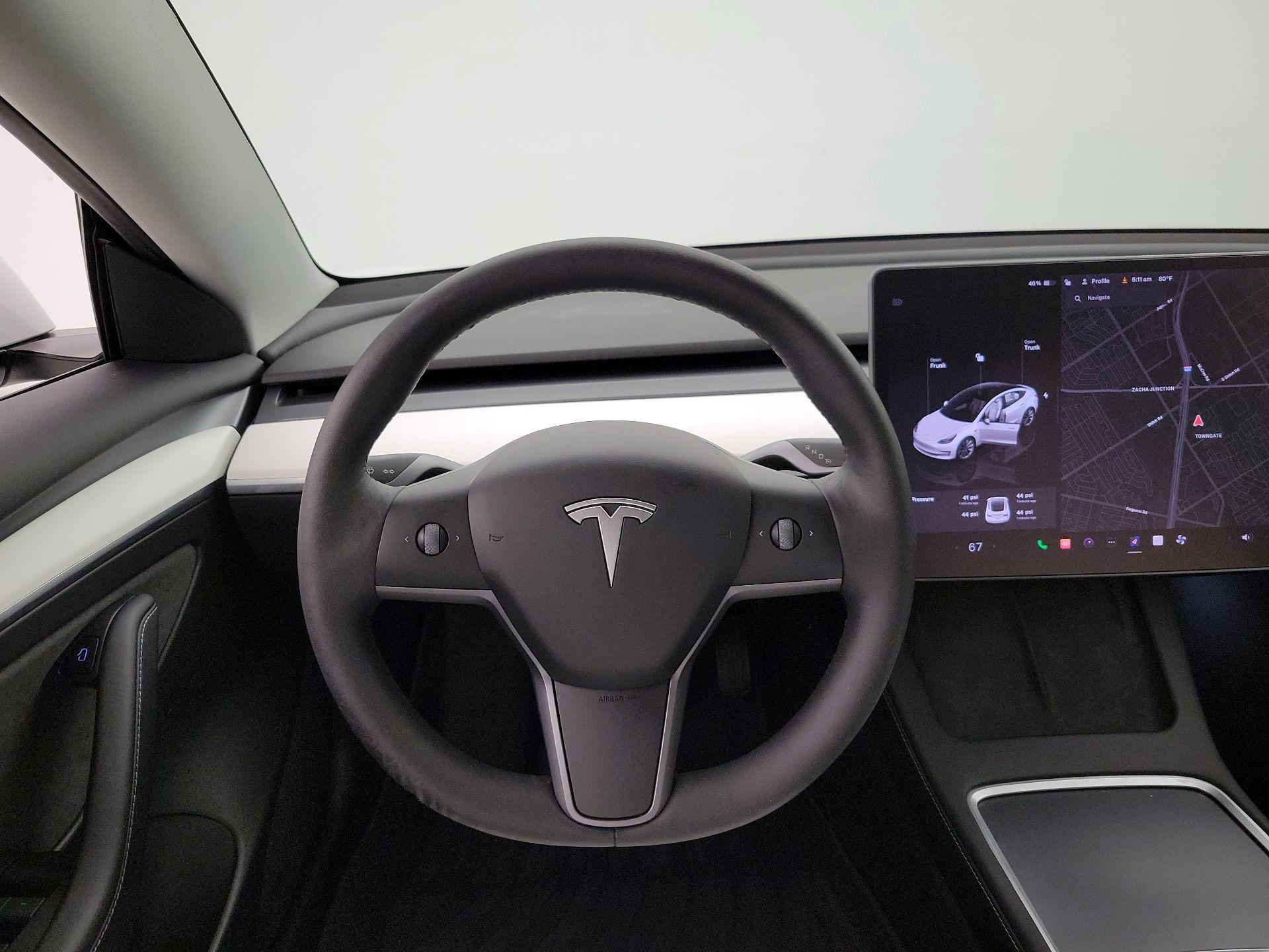 Thumbnail: 2022 Tesla Model 3 - 10