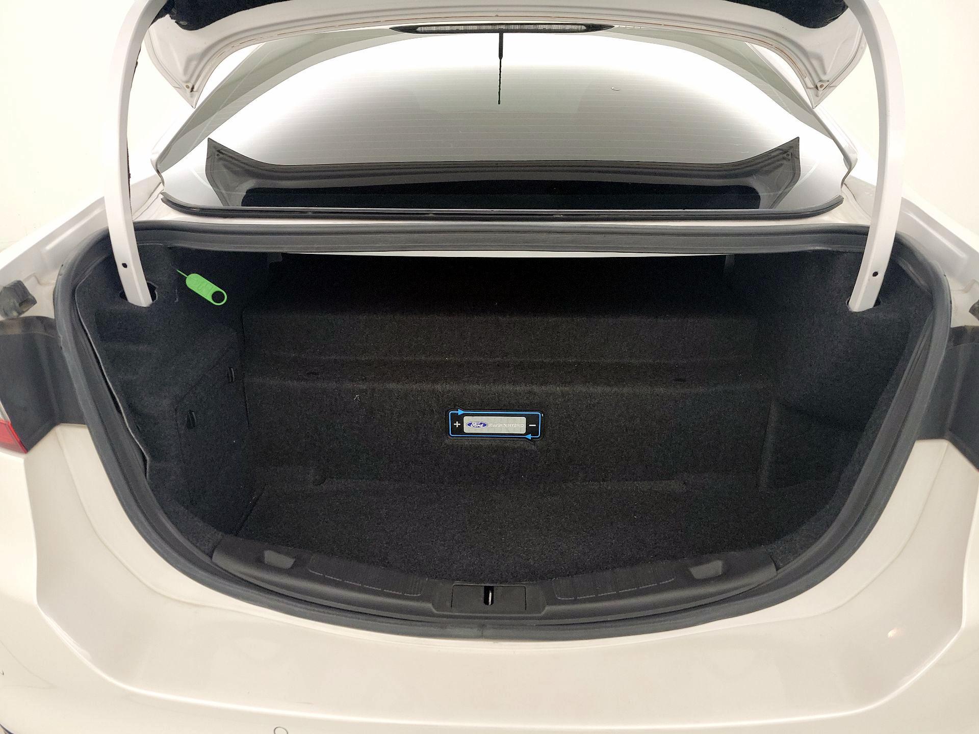 Thumbnail: 2016 Ford Fusion - 20