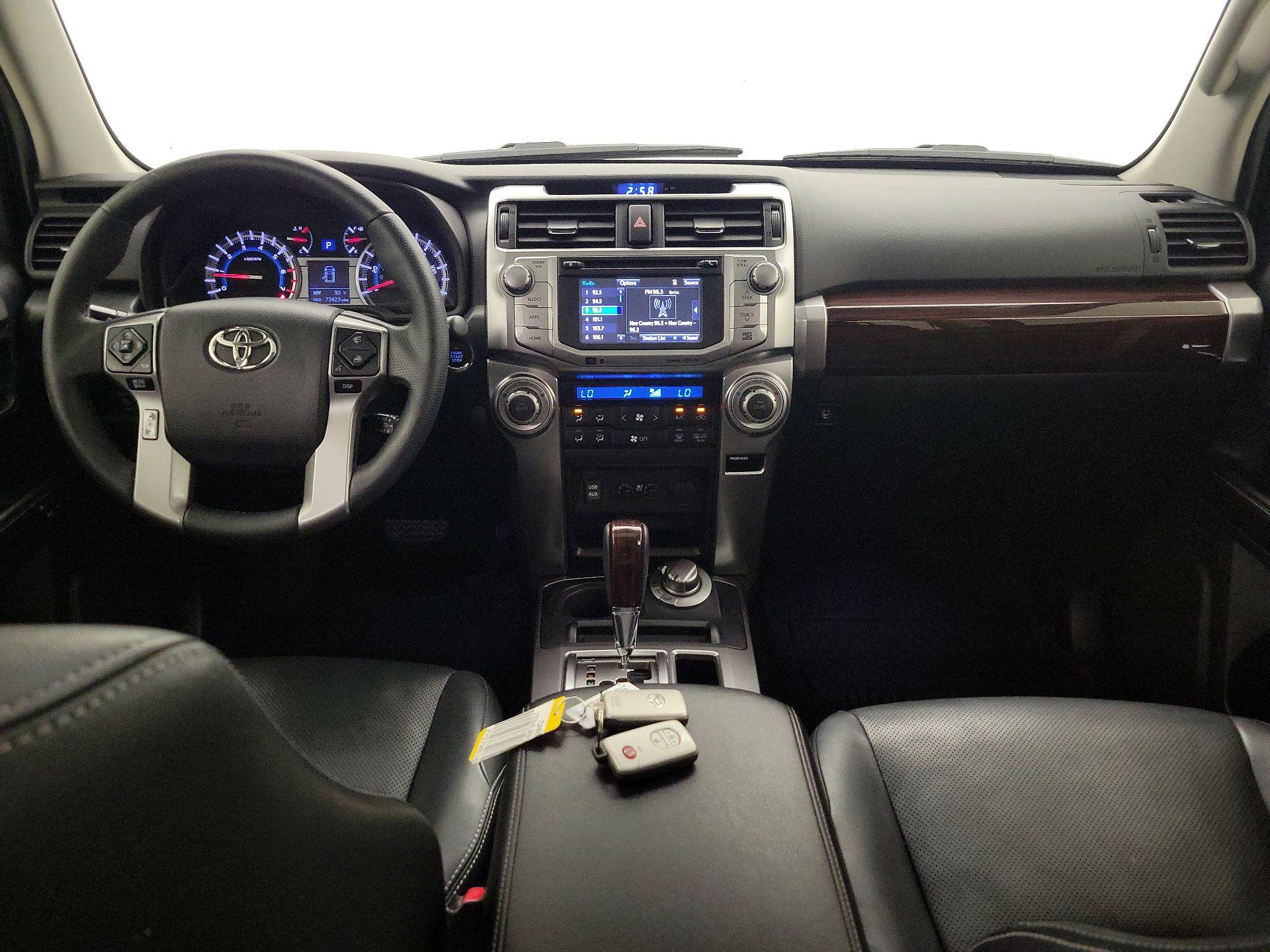 Thumbnail: 2017 Toyota 4Runner - 9