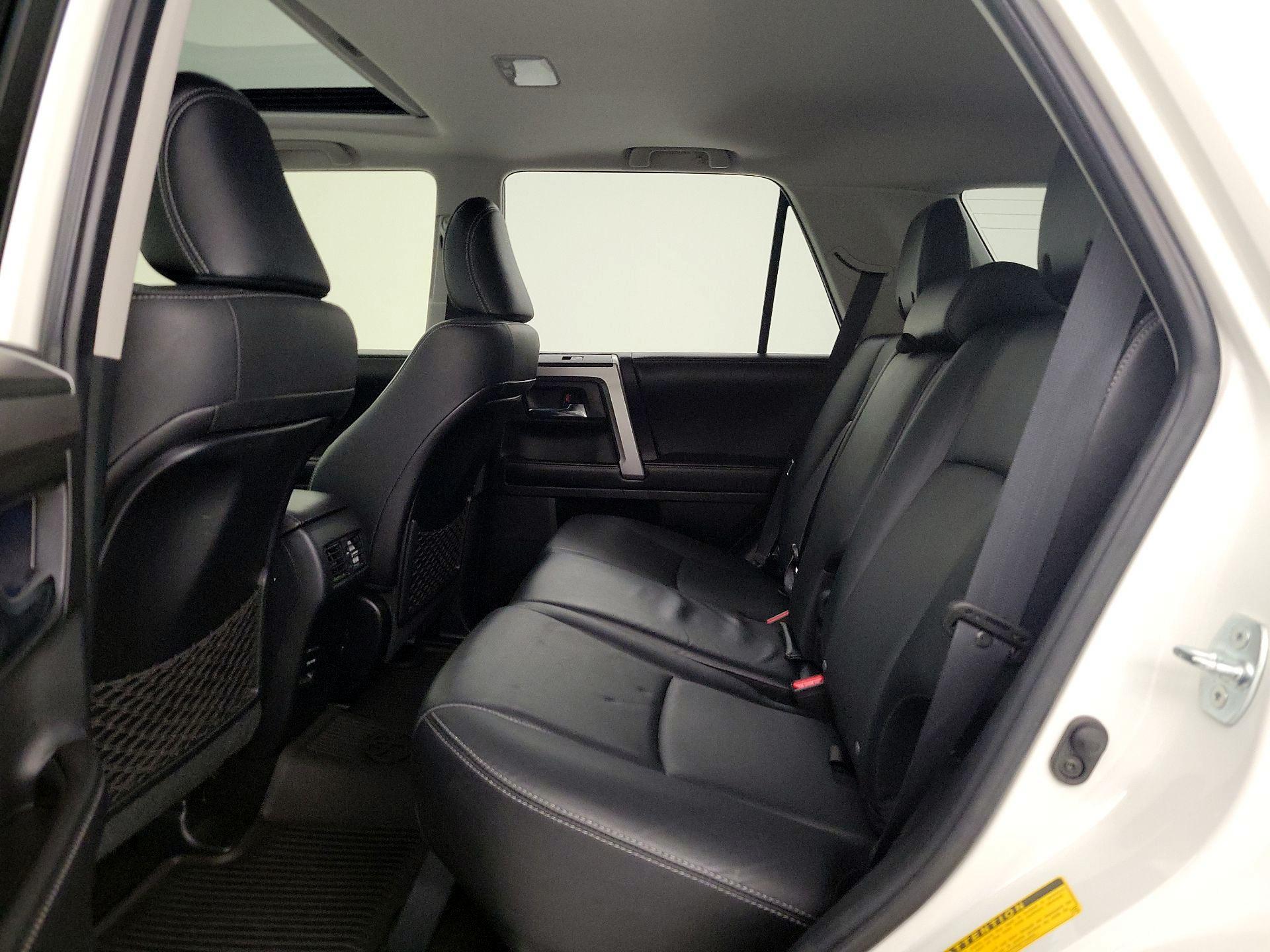 Thumbnail: 2017 Toyota 4Runner - 19