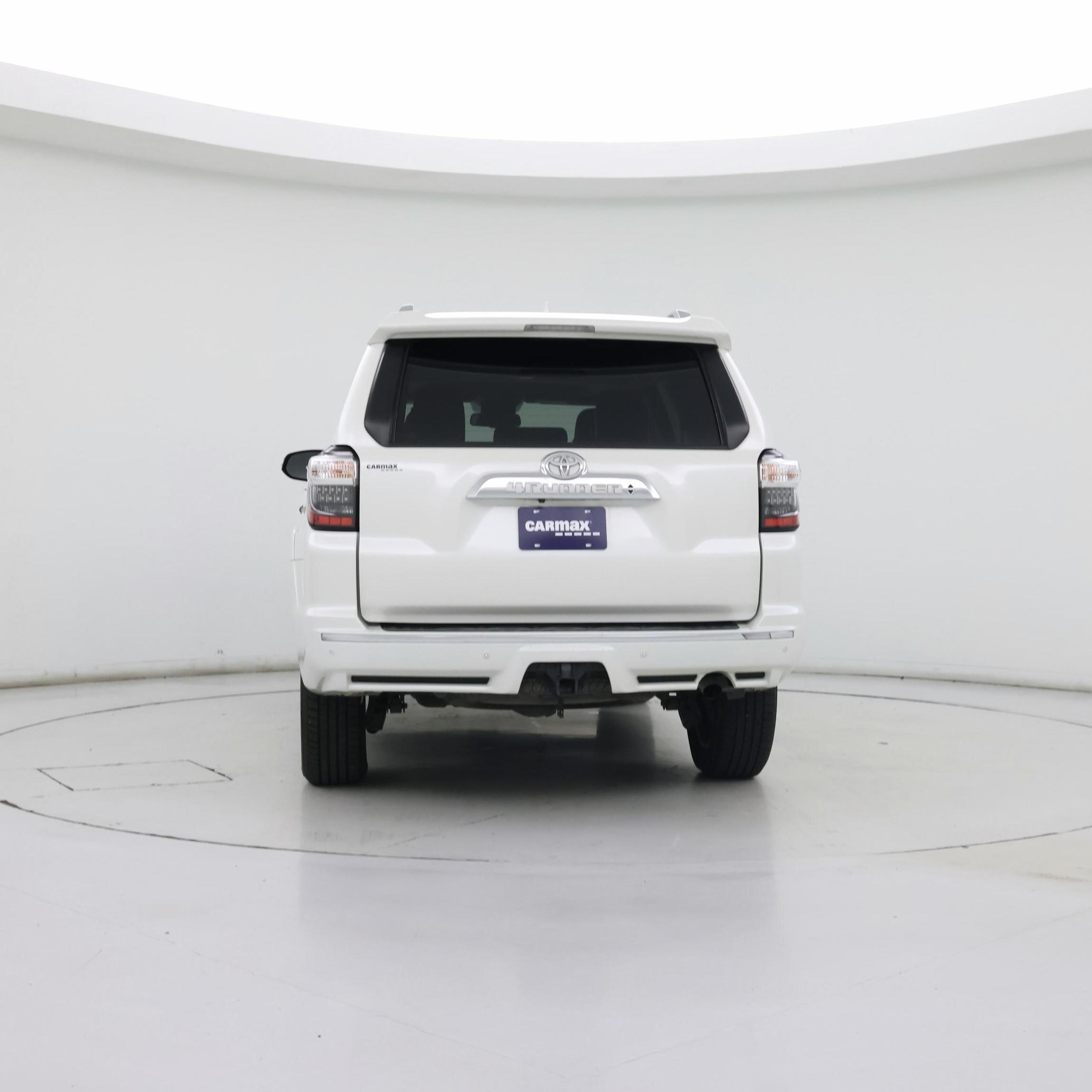 Thumbnail: 2017 Toyota 4Runner - 6