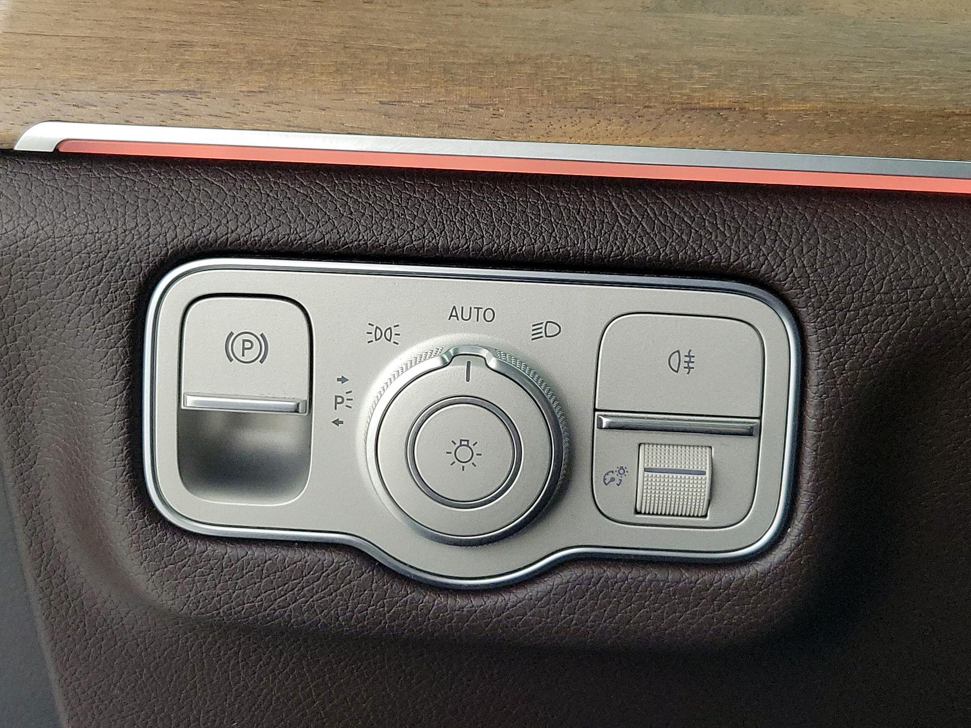 Thumbnail: 2021 Mercedes-Benz GLE - 13