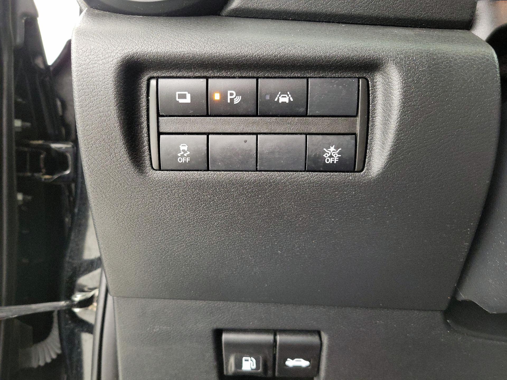 Thumbnail: 2021 Nissan Versa - 13