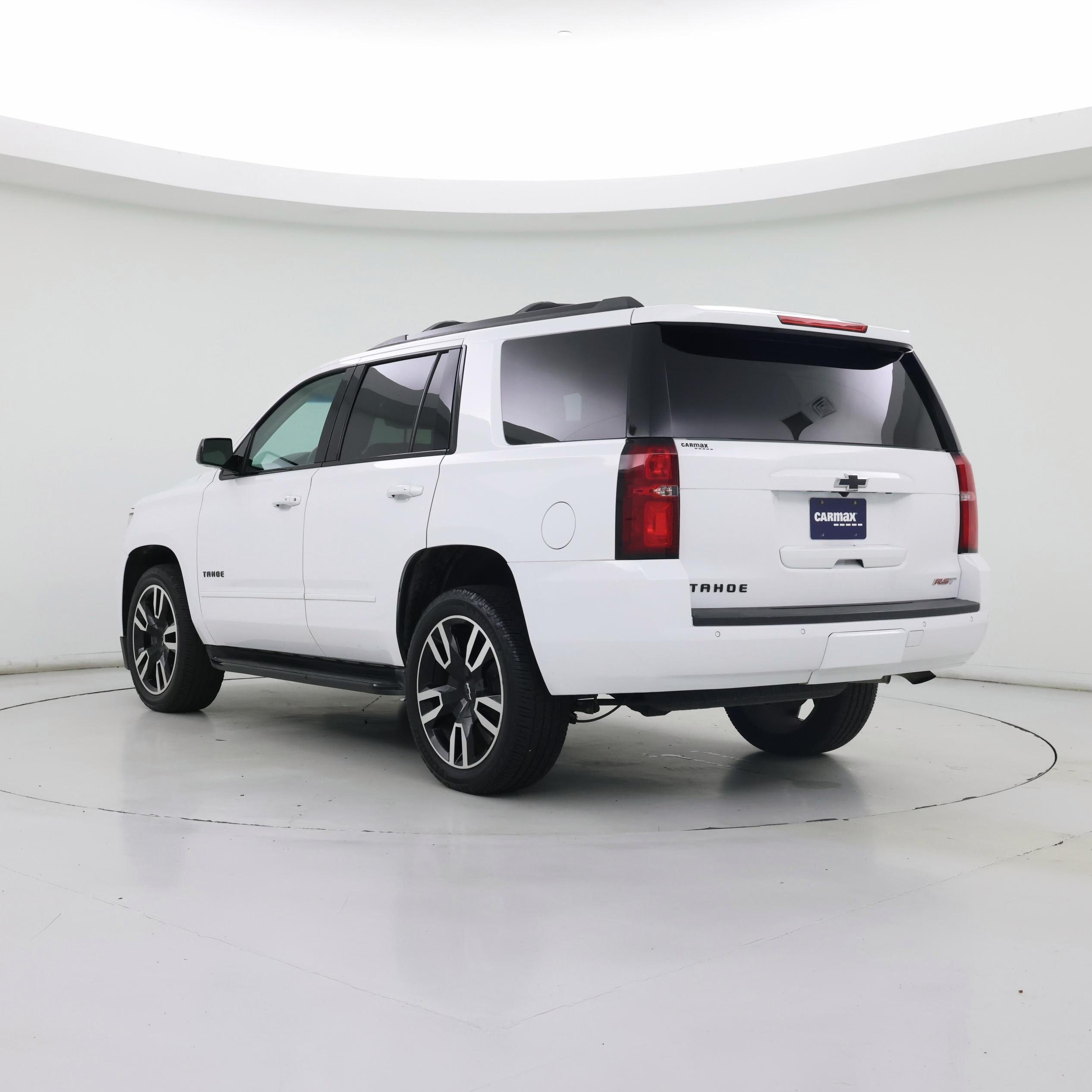 Thumbnail: 2020 Chevrolet Tahoe - 2