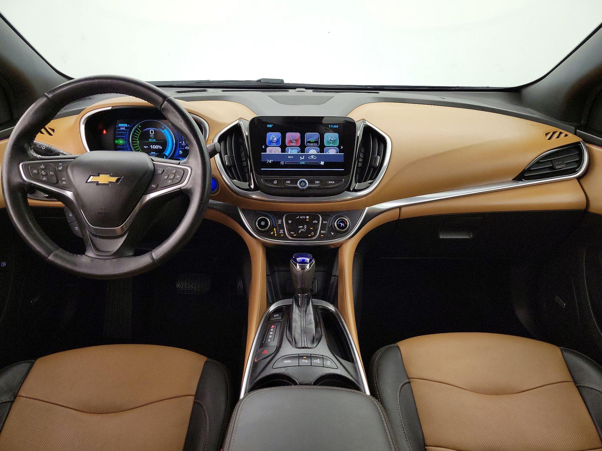 Thumbnail: 2018 Chevrolet Volt - 9