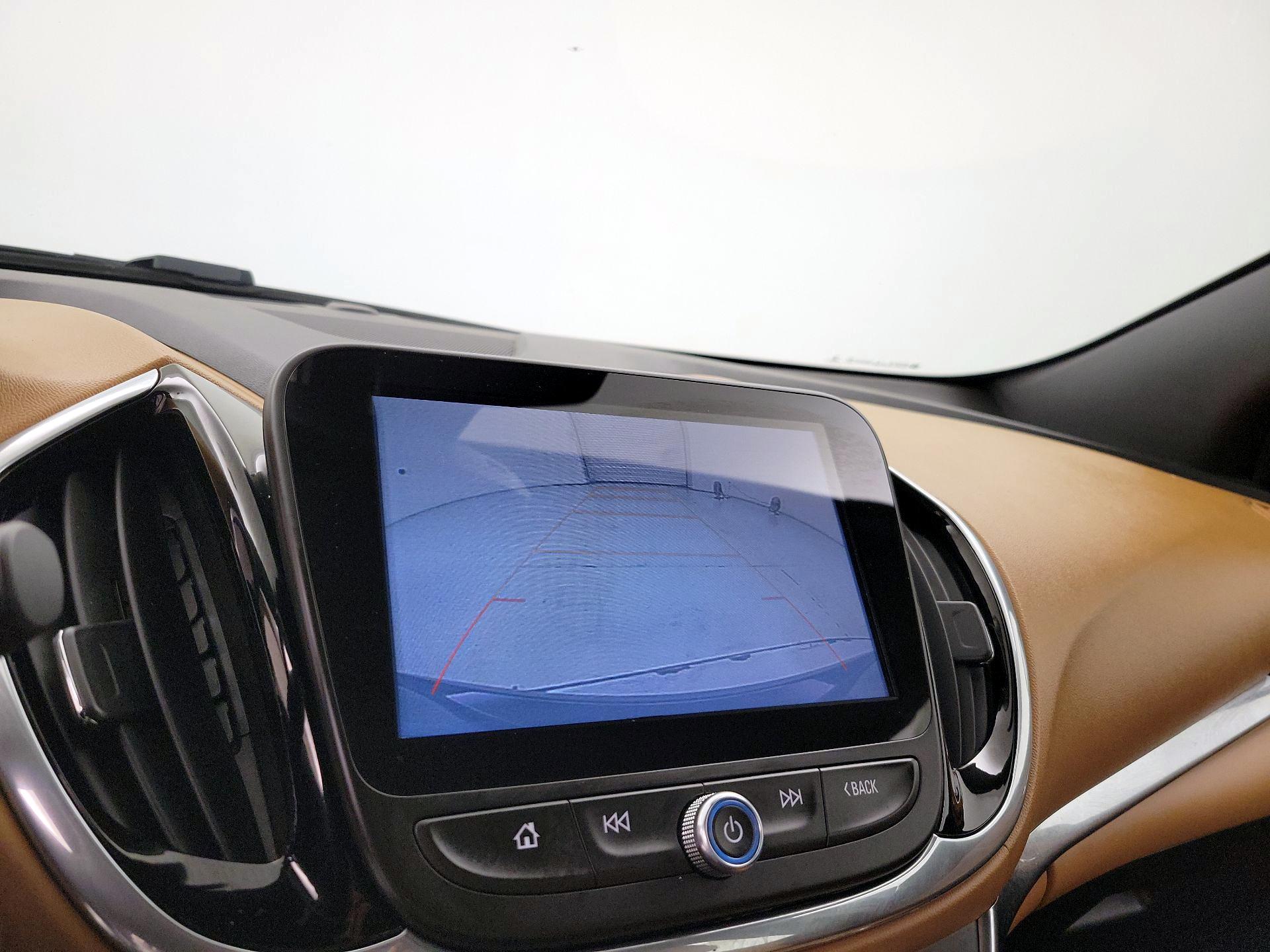Thumbnail: 2018 Chevrolet Volt - 14