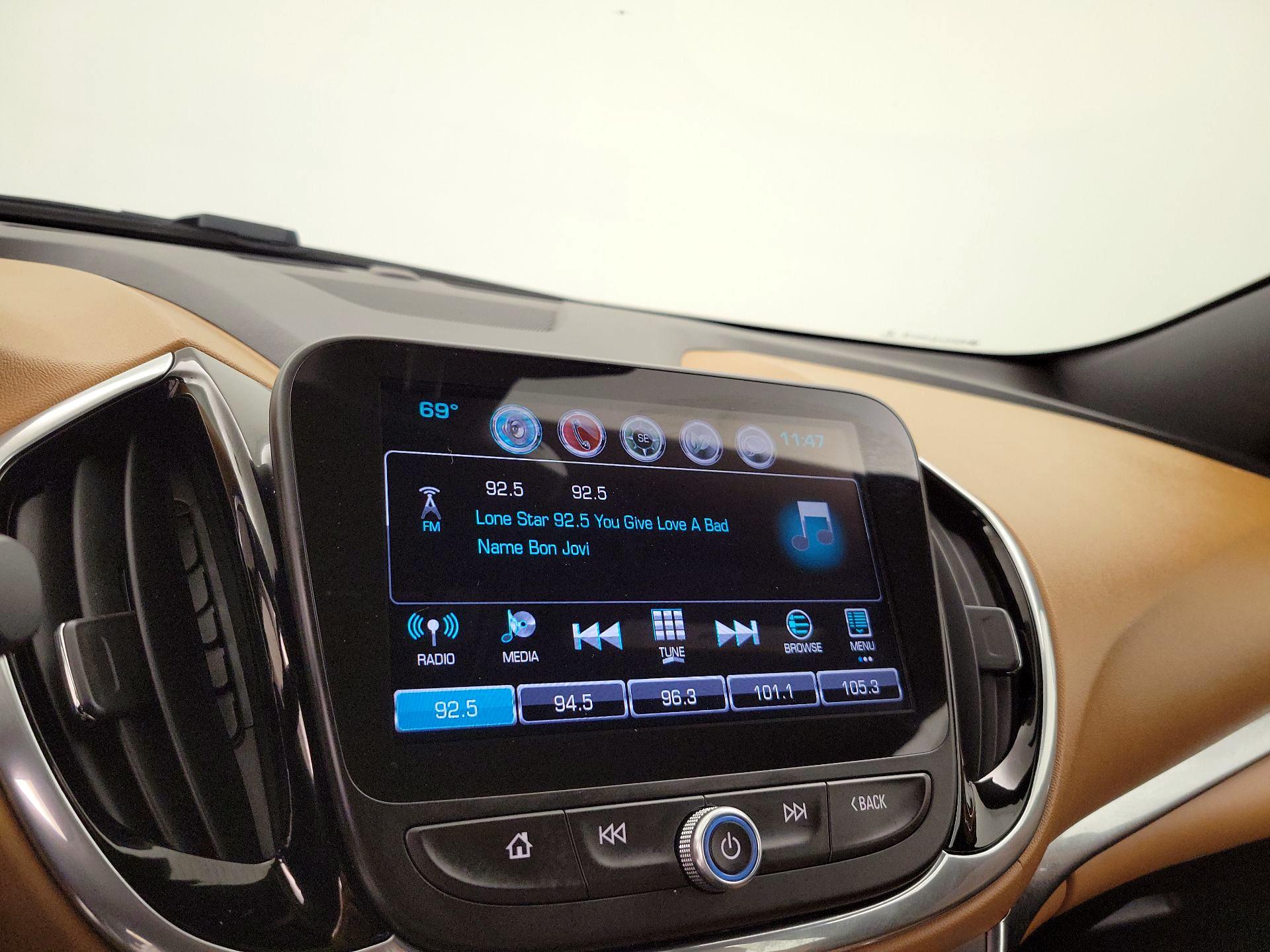 Thumbnail: 2018 Chevrolet Volt - 15