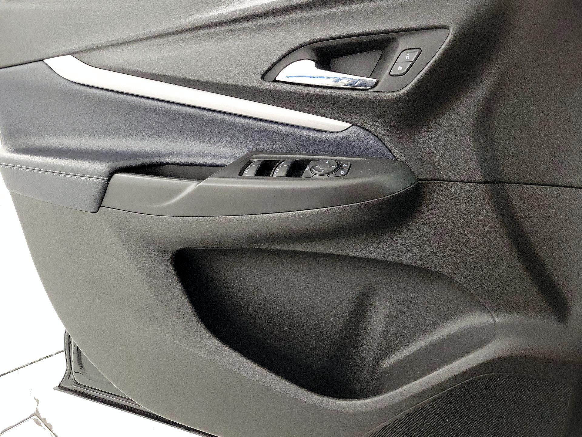 Thumbnail: 2022 Chevrolet Bolt EUV - 12