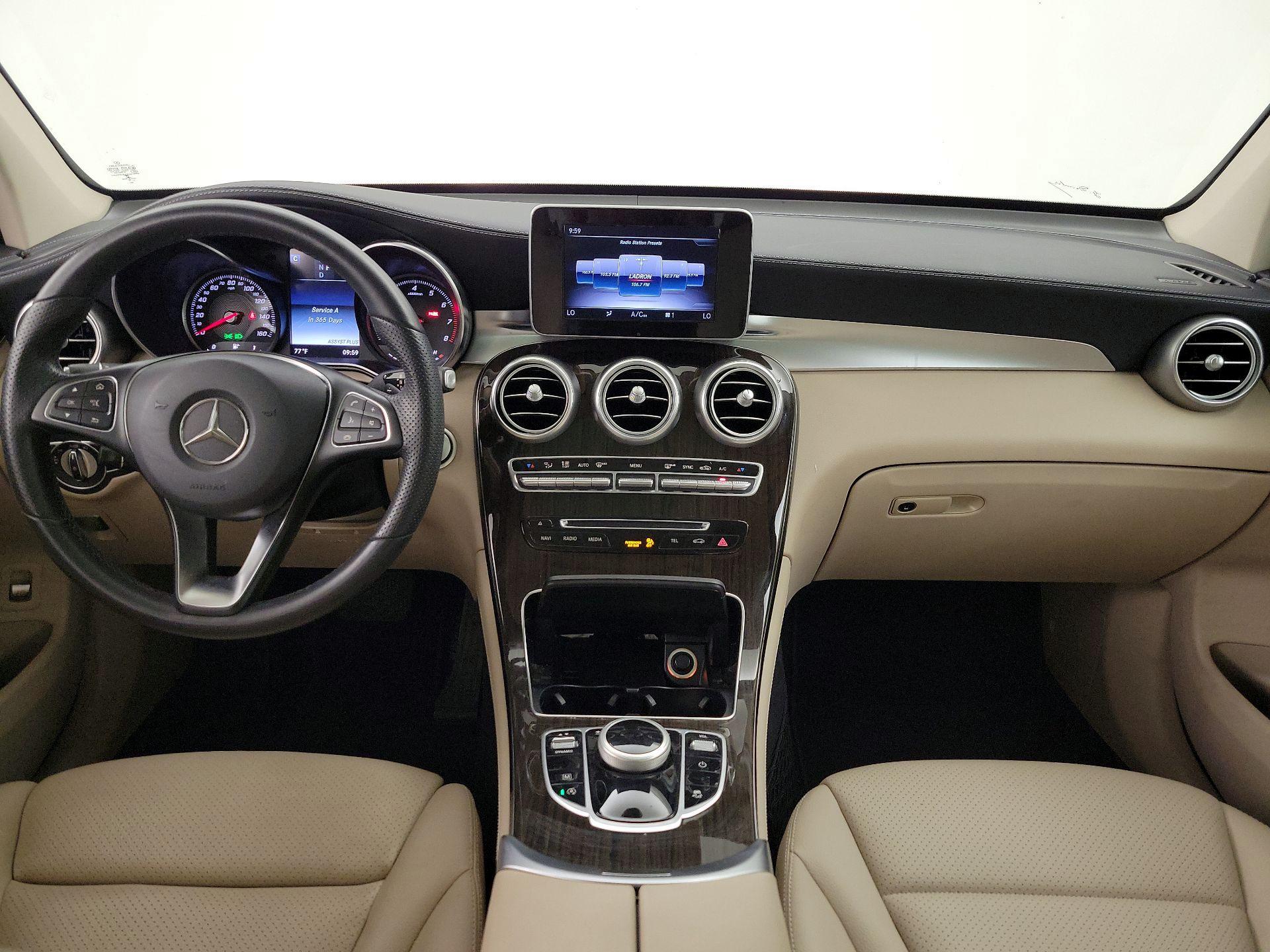 Thumbnail: 2019 Mercedes-Benz GLC - 9
