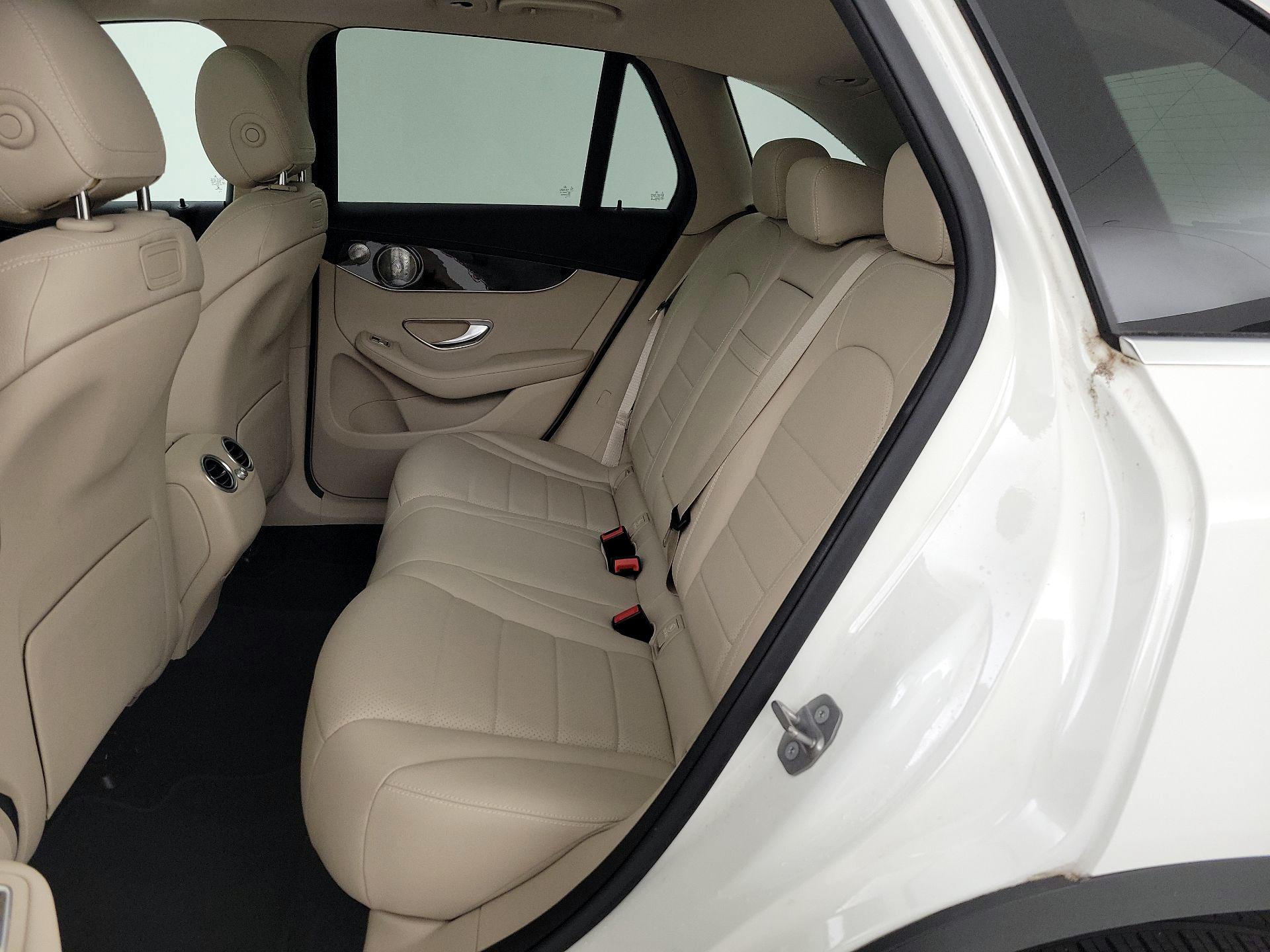 Thumbnail: 2019 Mercedes-Benz GLC - 19
