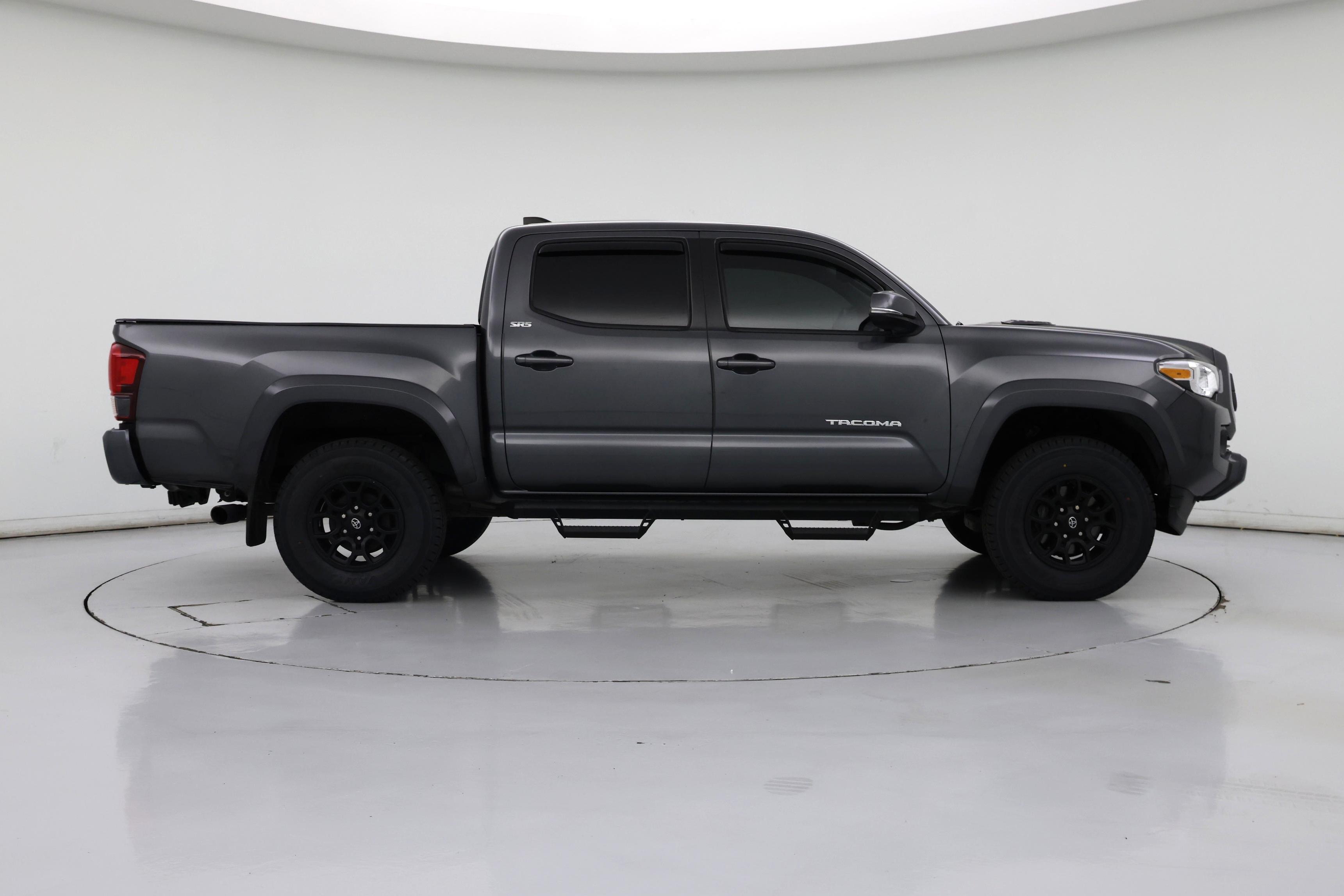 Thumbnail: 2022 Toyota Tacoma - 7