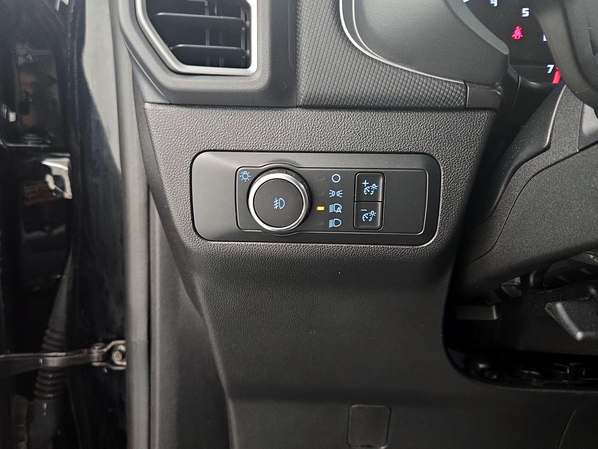 Thumbnail: 2022 Ford Bronco Sport - 13