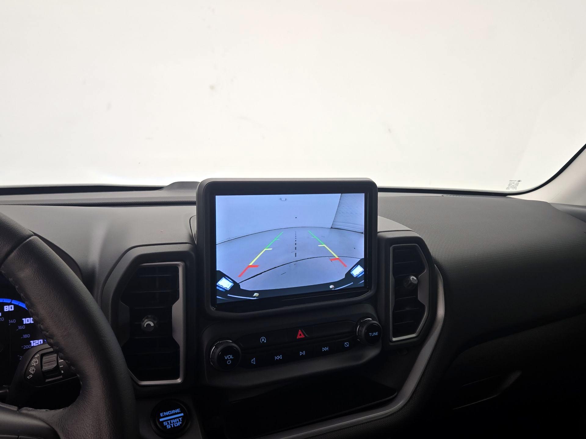 Thumbnail: 2022 Ford Bronco Sport - 15