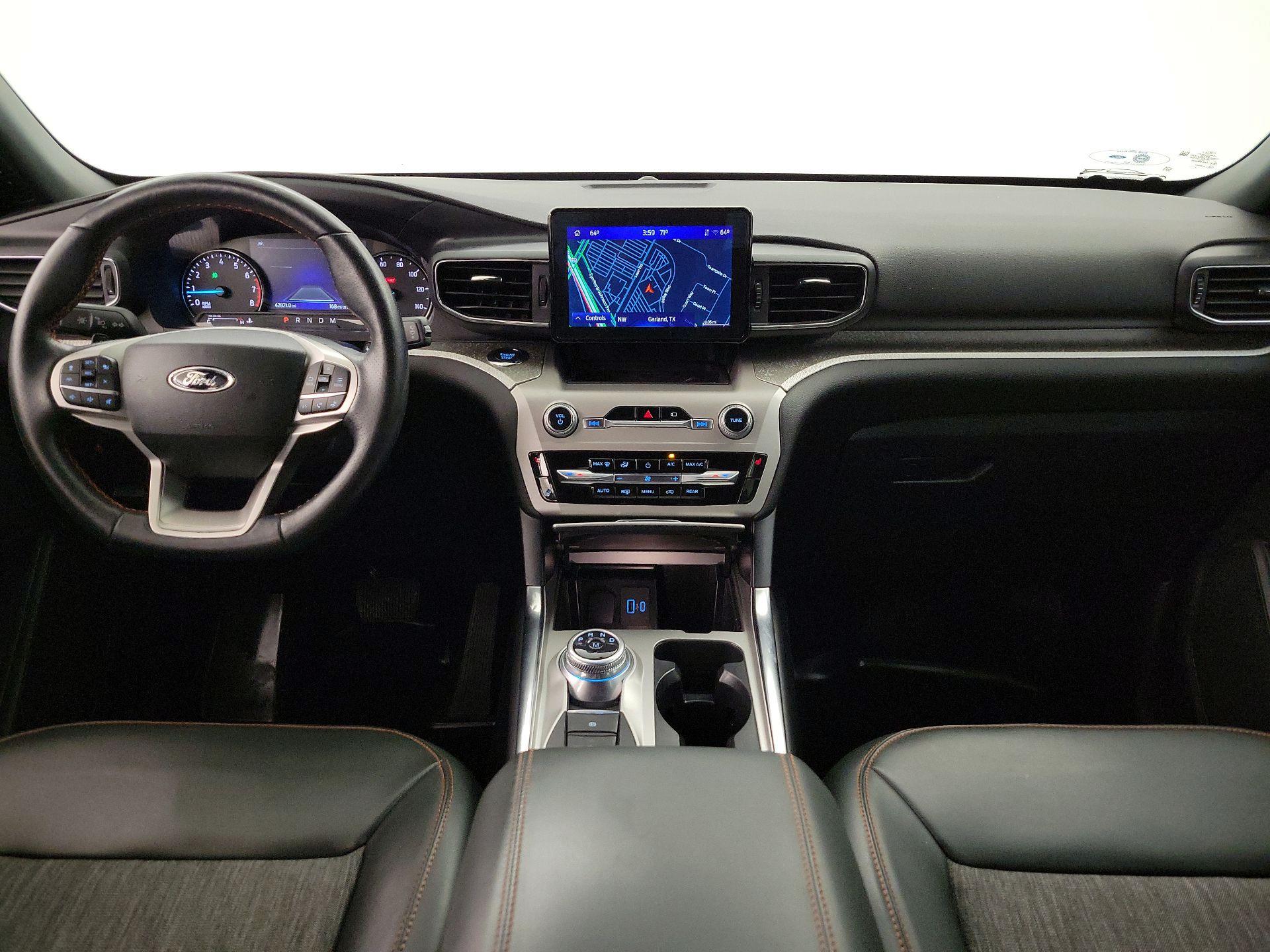 Thumbnail: 2022 Ford Explorer - 9