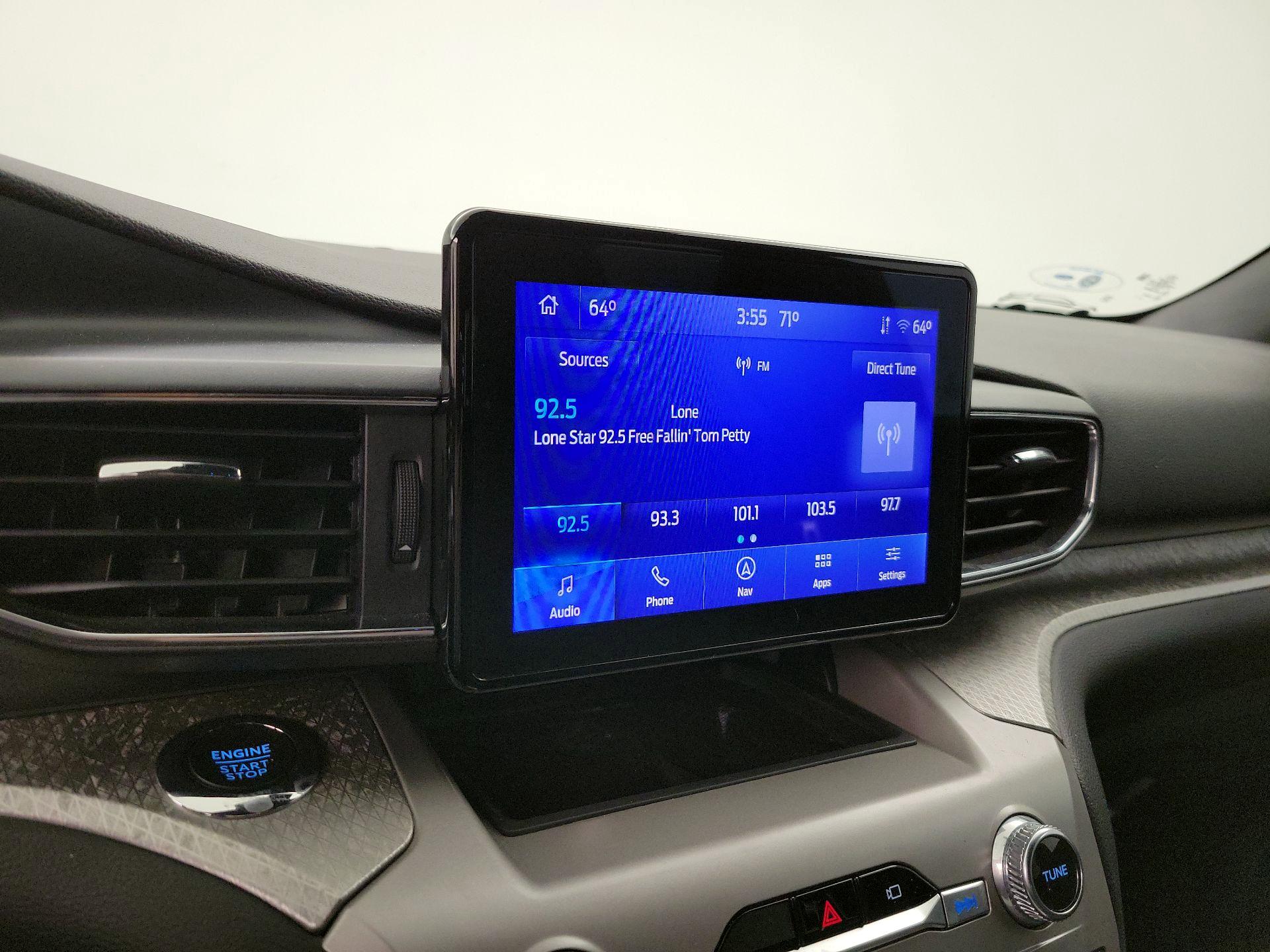 Thumbnail: 2022 Ford Explorer - 16