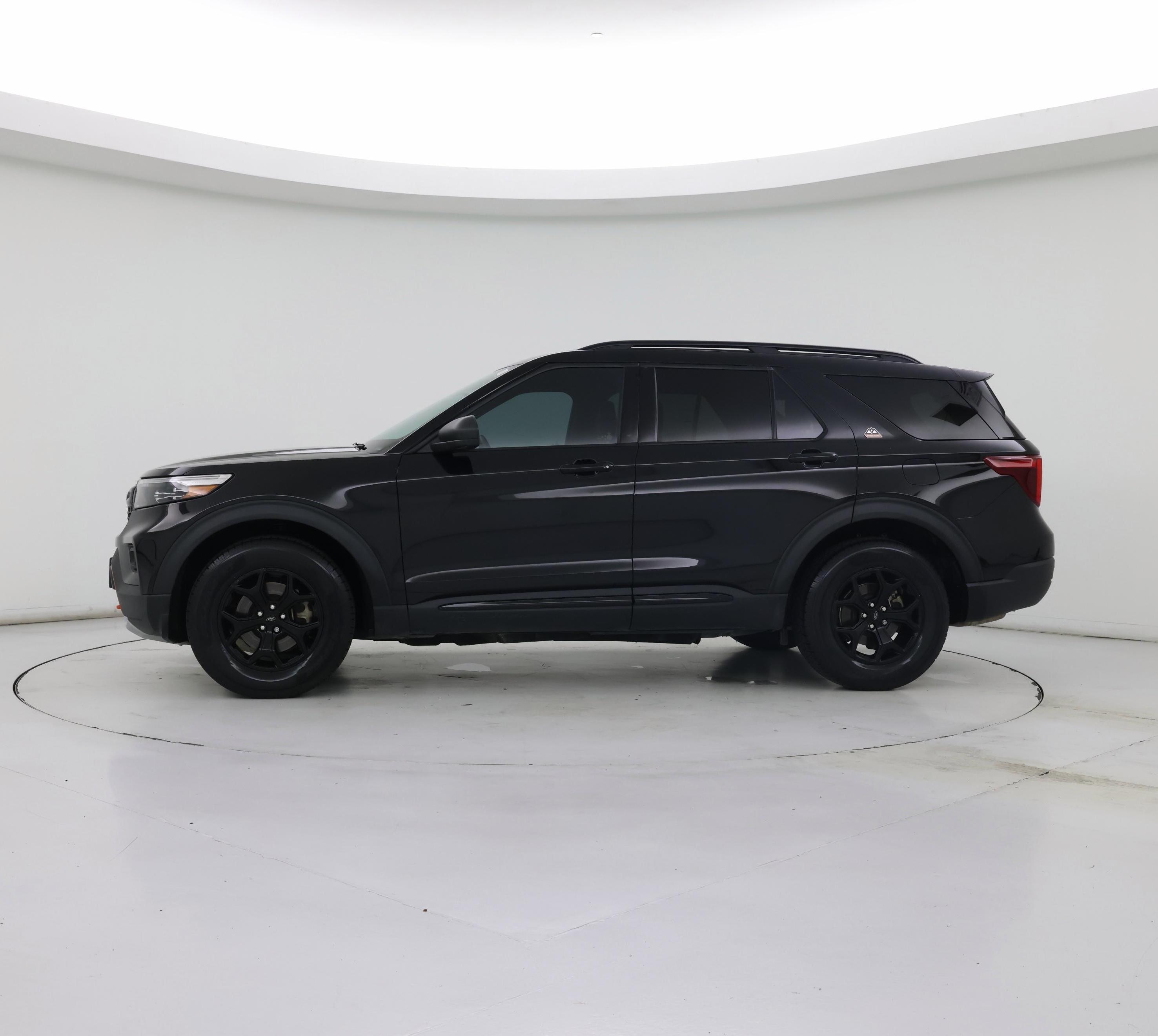 Thumbnail: 2022 Ford Explorer - 3