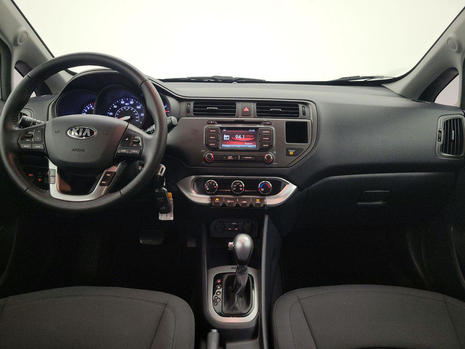 Thumbnail: 2015 Kia Rio5 - 9