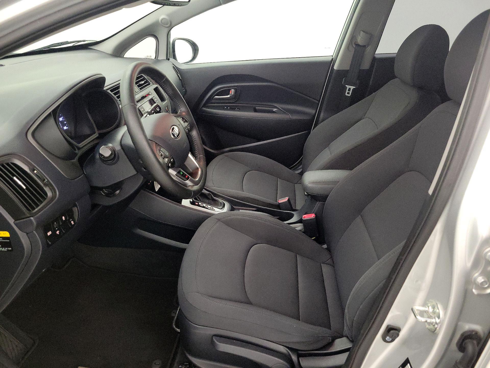 Thumbnail: 2015 Kia Rio5 - 11