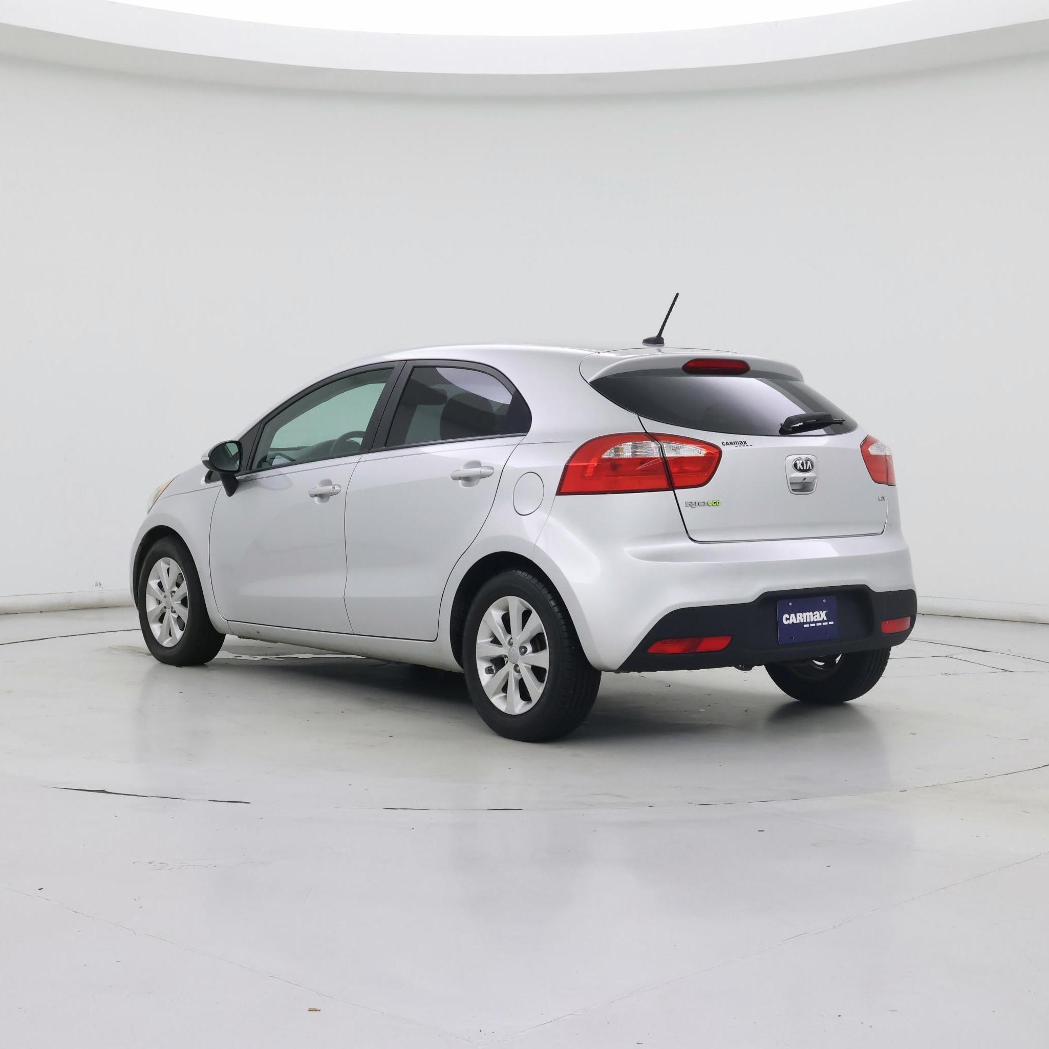 Thumbnail: 2015 Kia Rio5 - 2