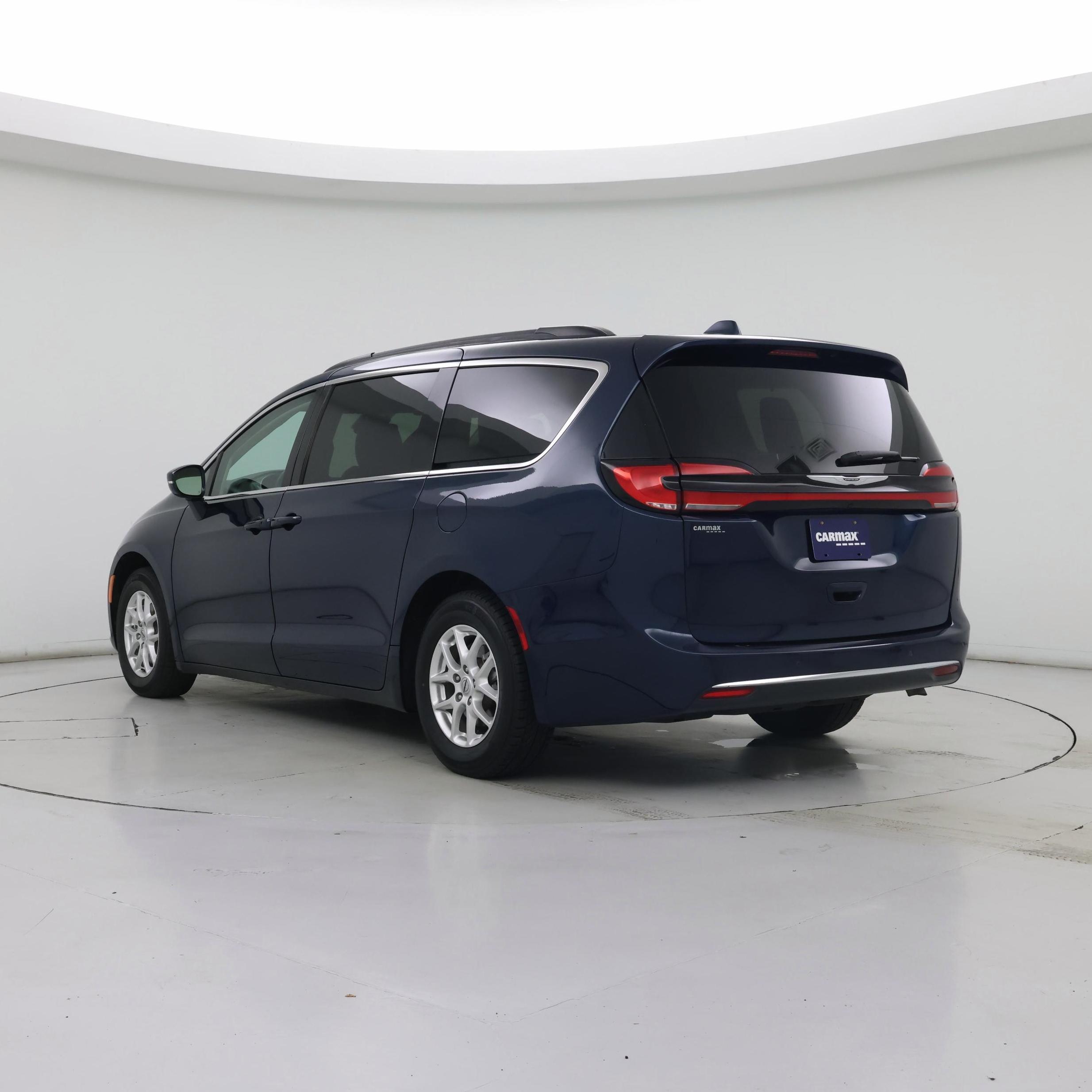 Thumbnail: 2022 Chrysler Pacifica - 2