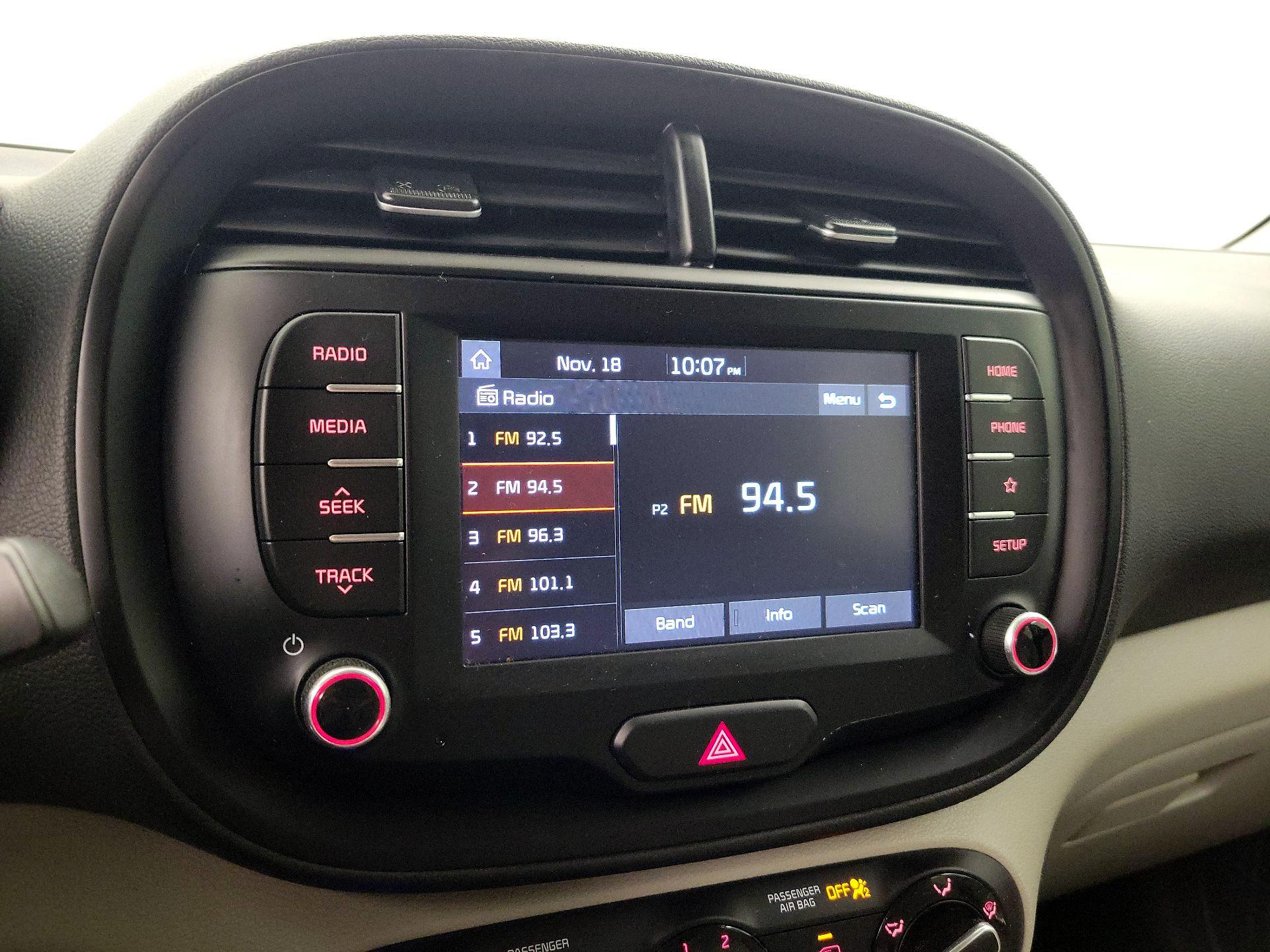 Thumbnail: 2020 Kia Soul - 15