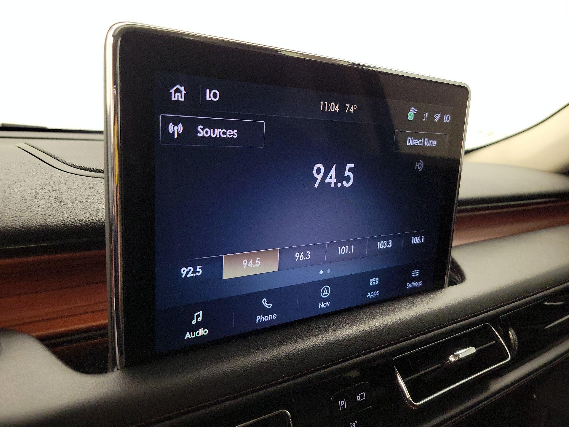 Thumbnail: 2023 Lincoln Aviator - 16