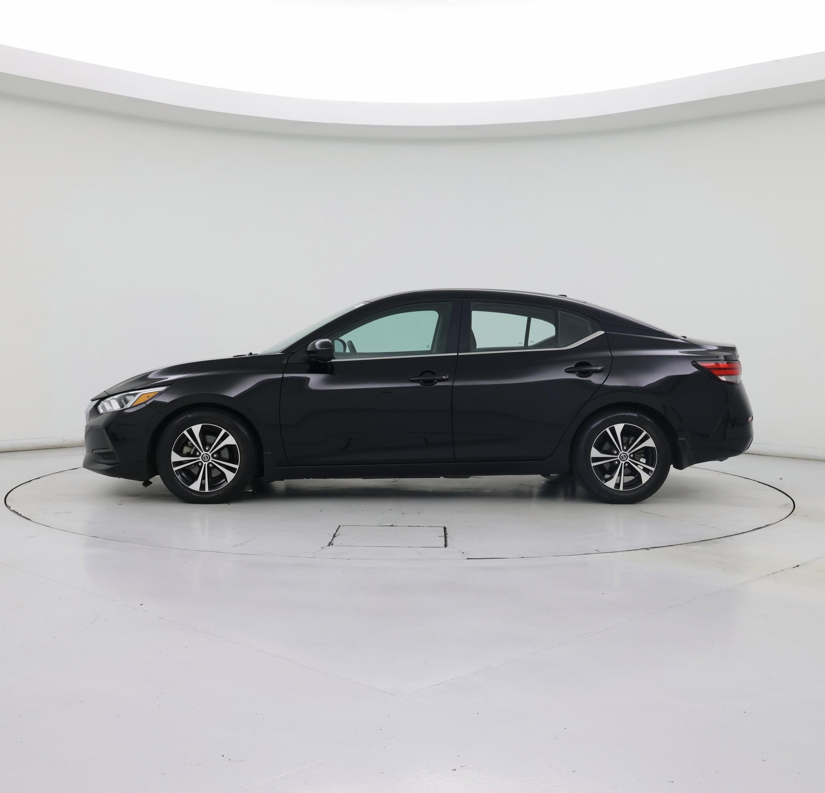 Thumbnail: 2021 Nissan Sentra - 3