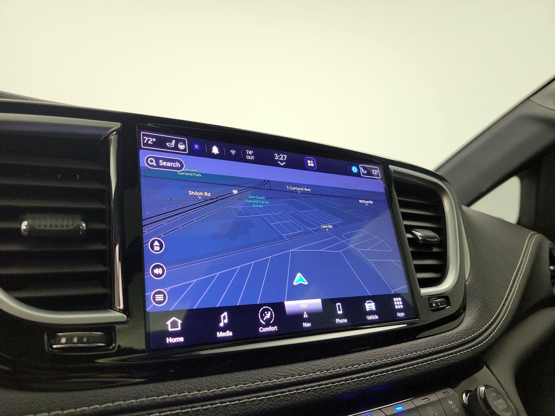 Thumbnail: 2023 Chrysler Pacifica - 14