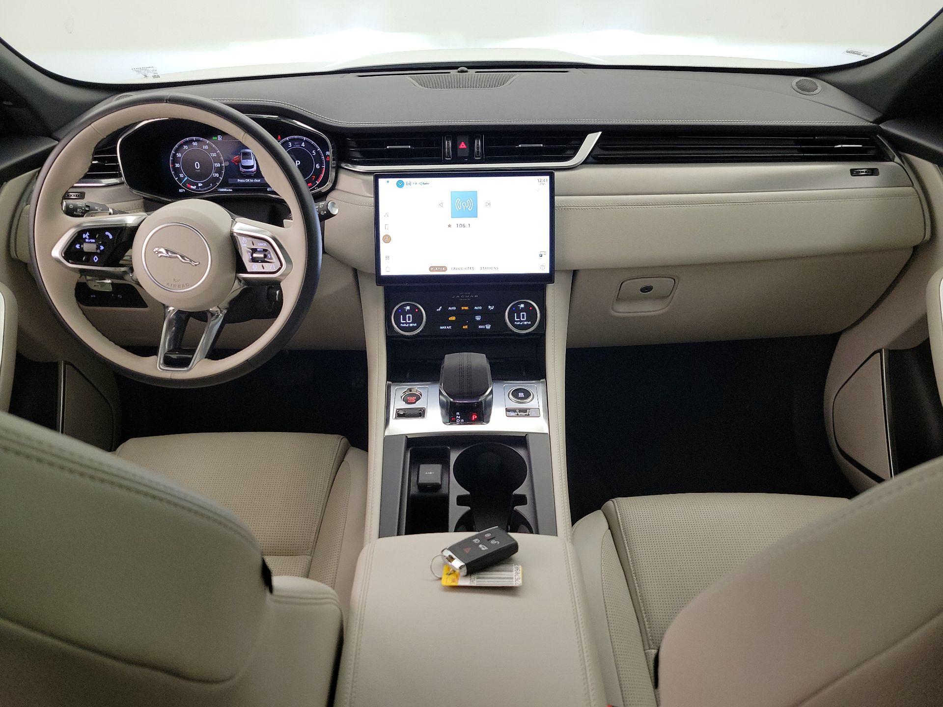 Thumbnail: 2024 Jaguar F-Pace - 9