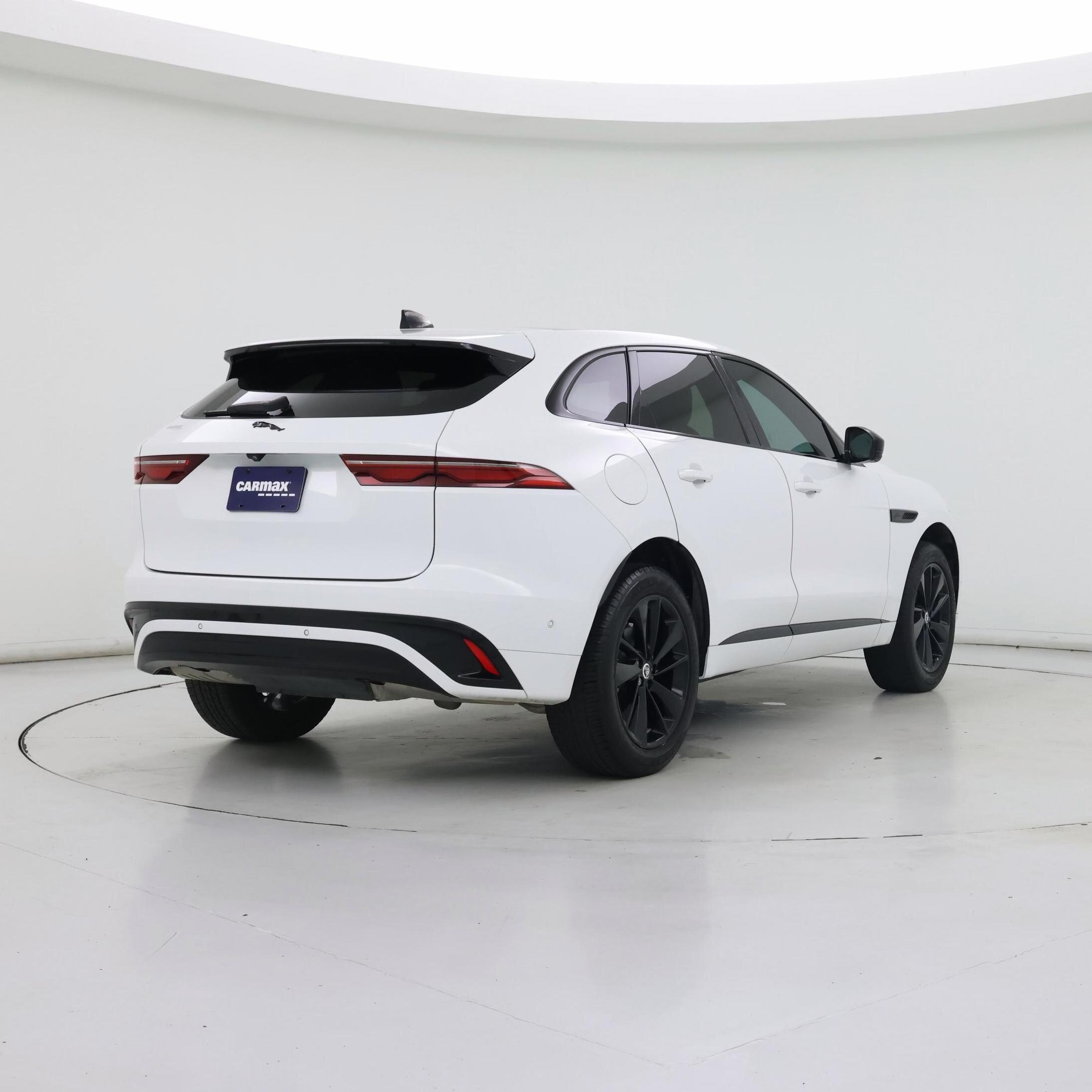 Thumbnail: 2024 Jaguar F-Pace - 8