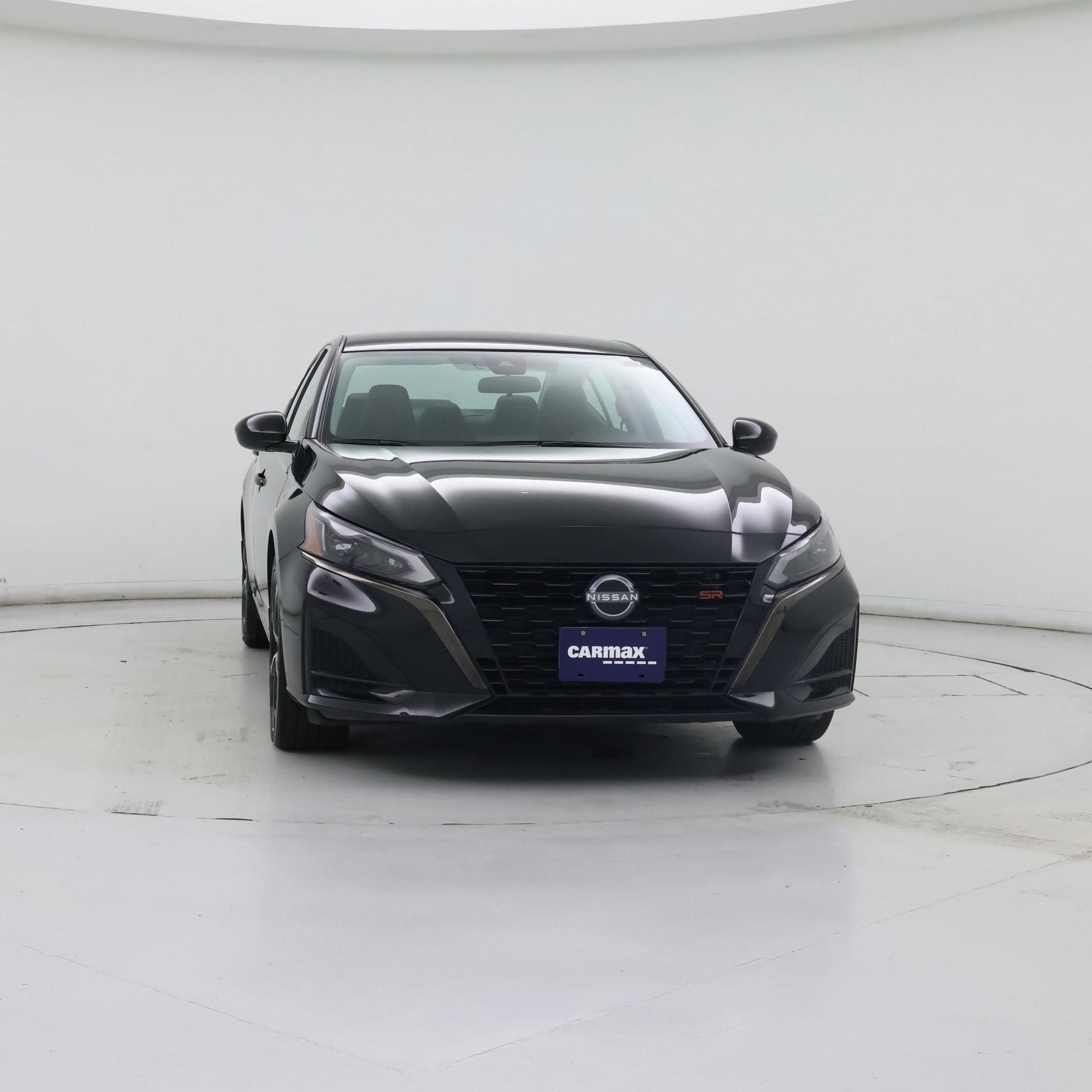 Thumbnail: 2023 Nissan Altima - 5