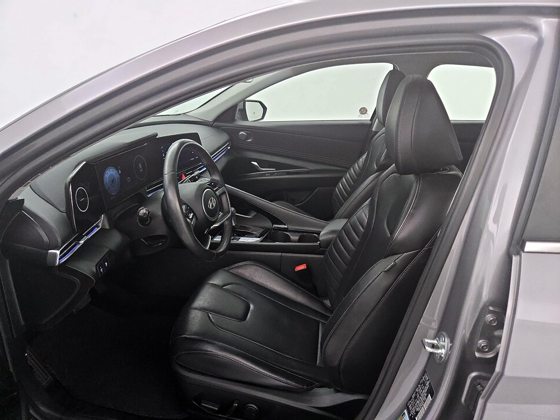 Thumbnail: 2024 Hyundai Elantra - 11