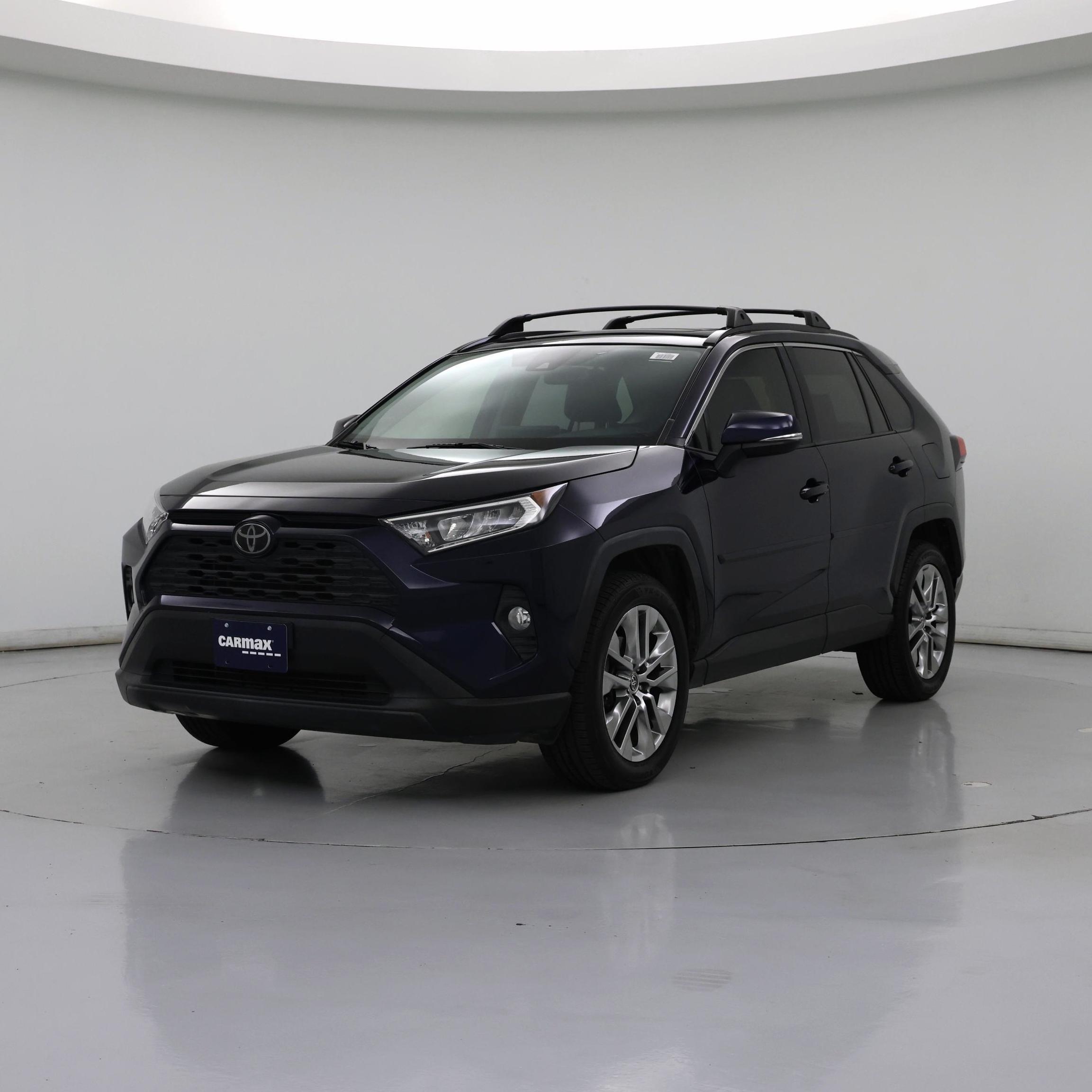 Thumbnail: 2020 Toyota RAV4 - 4