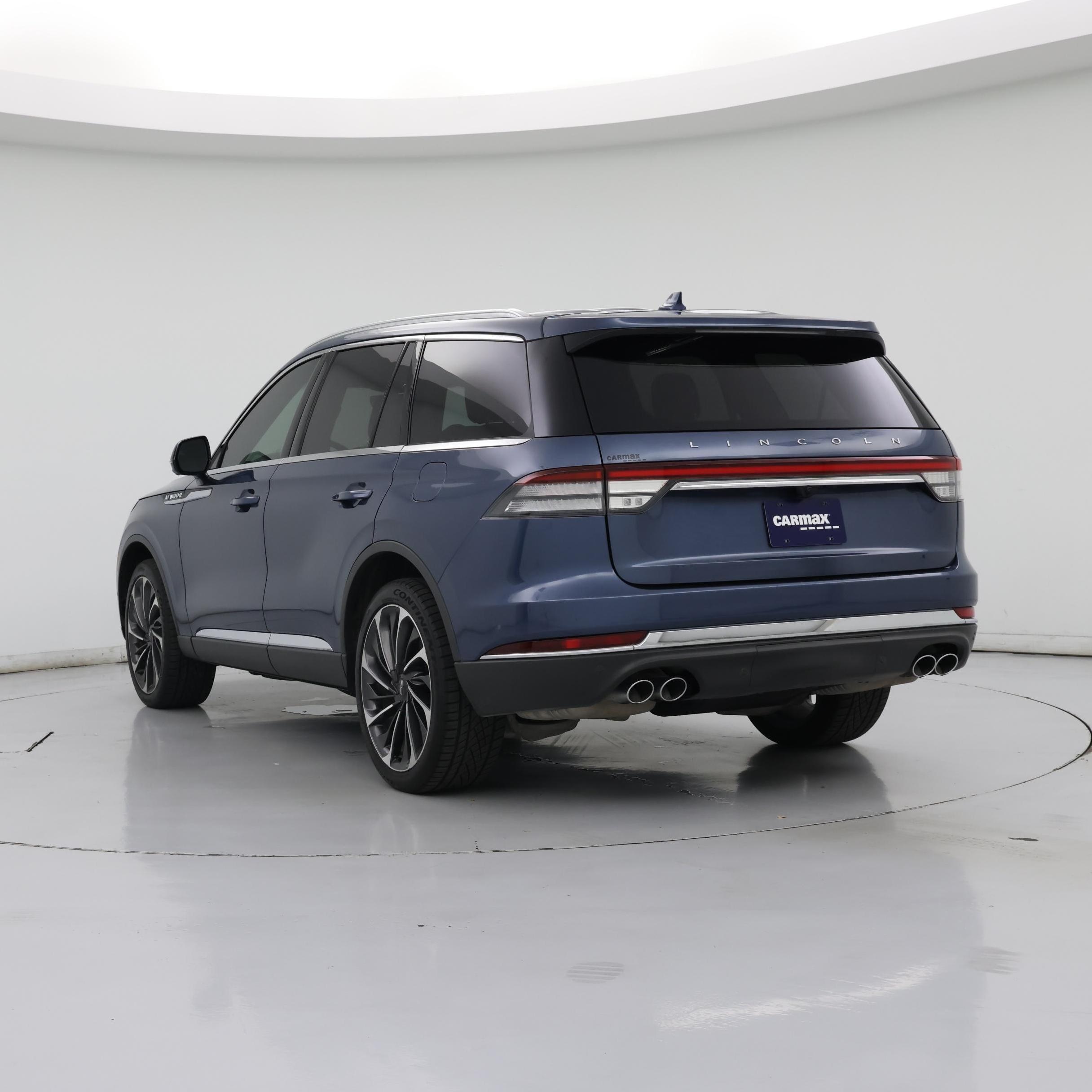 Thumbnail: 2020 Lincoln Aviator - 2