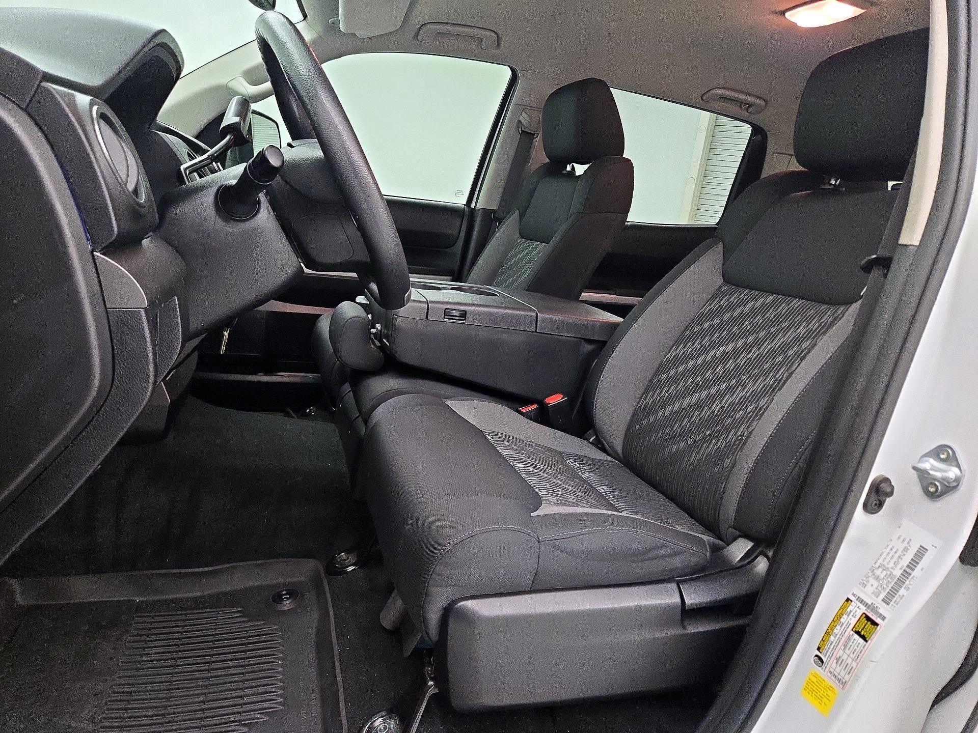 Thumbnail: 2021 Toyota Tundra - 11