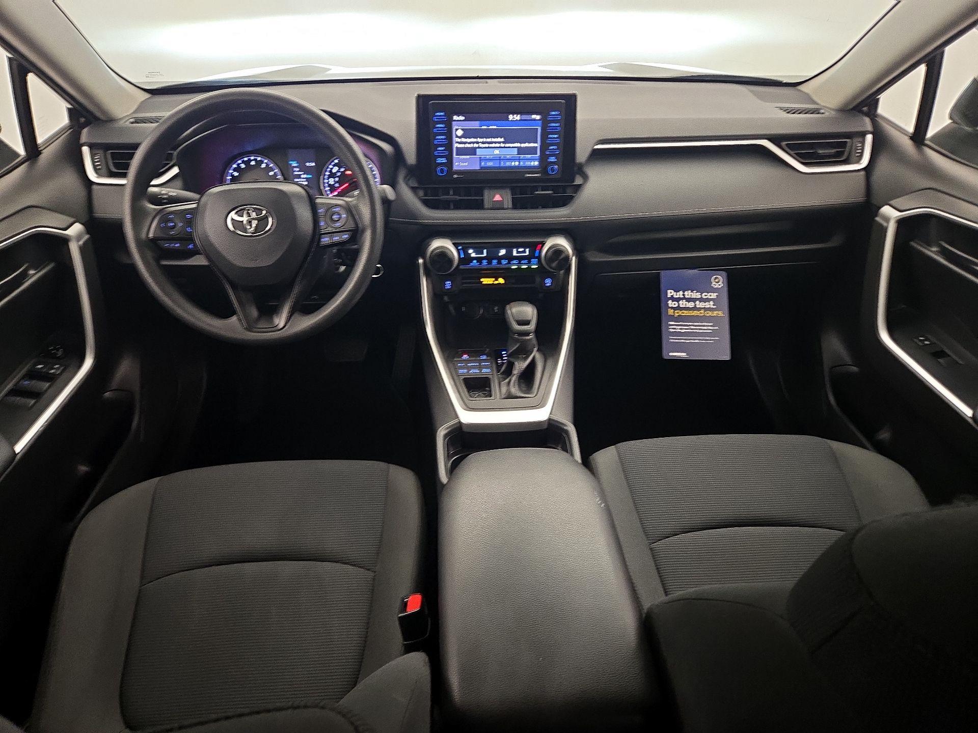 Thumbnail: 2021 Toyota RAV4 - 9