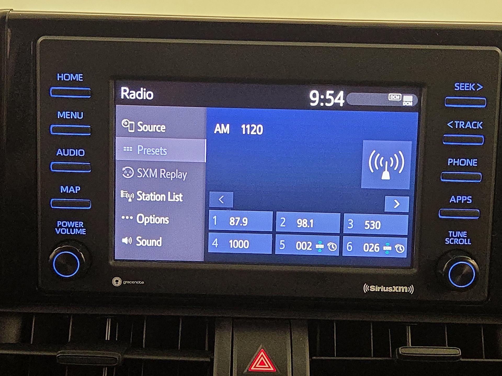 Thumbnail: 2021 Toyota RAV4 - 15