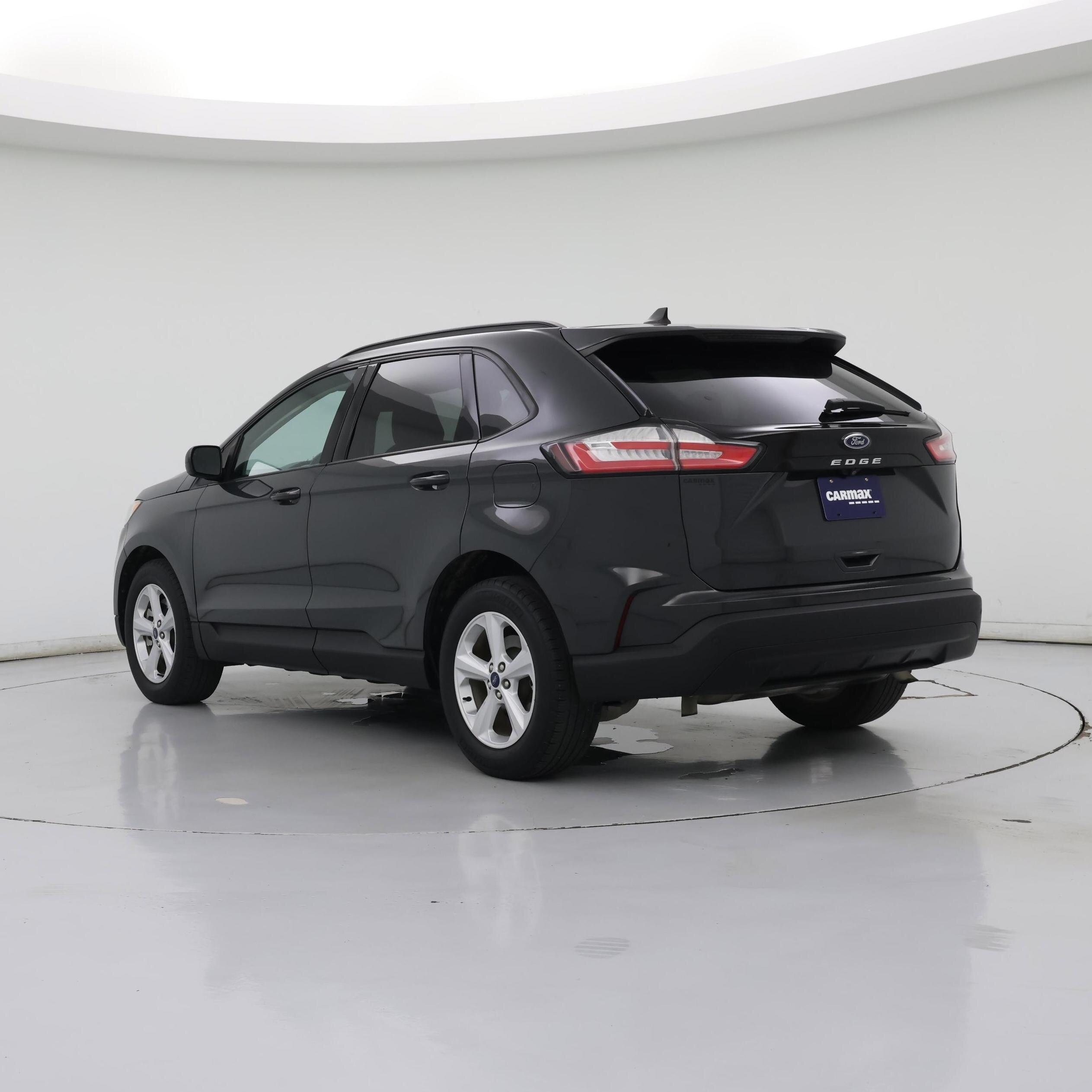 Thumbnail: 2021 Ford Edge - 2