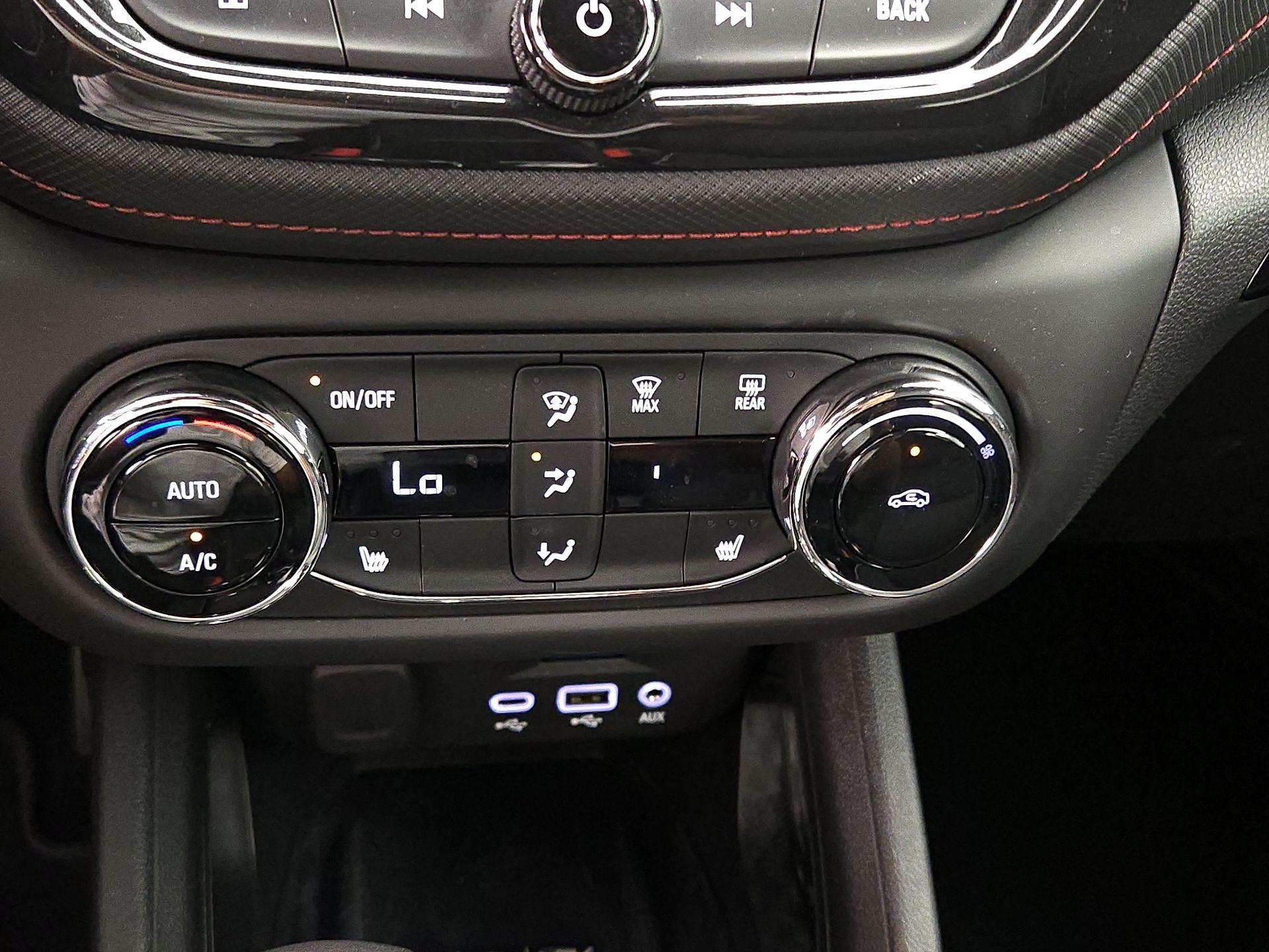 Thumbnail: 2023 Chevrolet TrailBlazer - 16