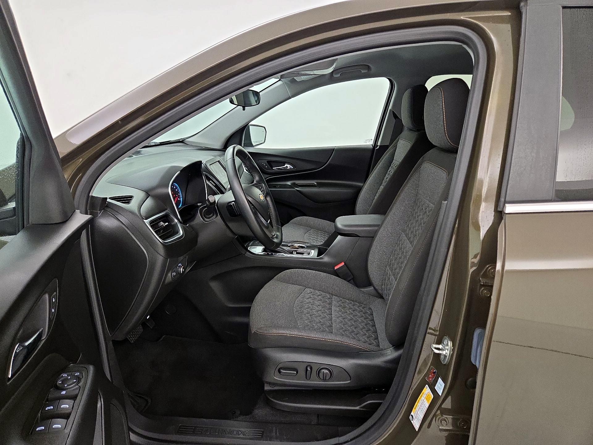 Thumbnail: 2023 Chevrolet Equinox - 11