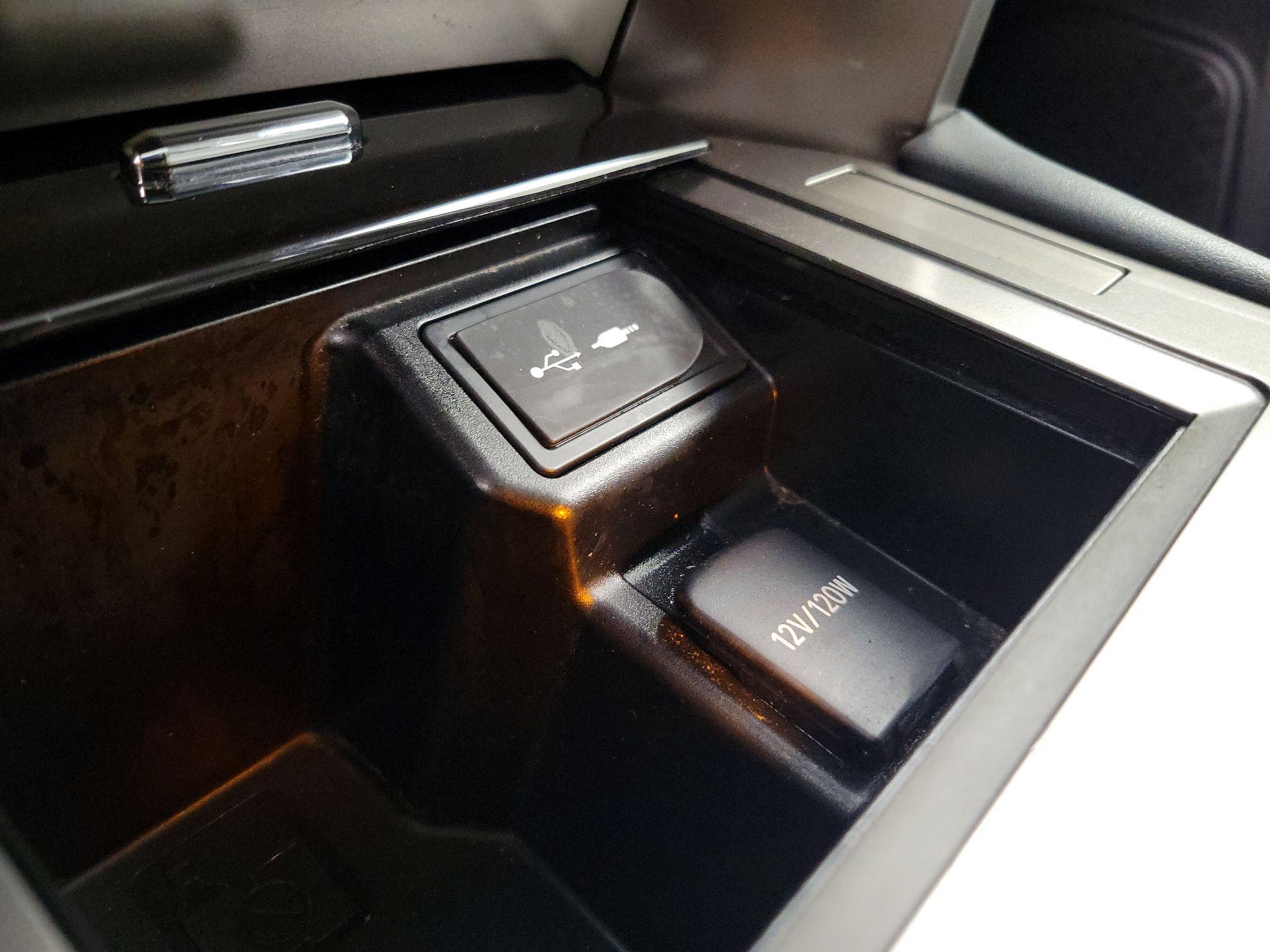 Thumbnail: 2016 Lexus GX - 18